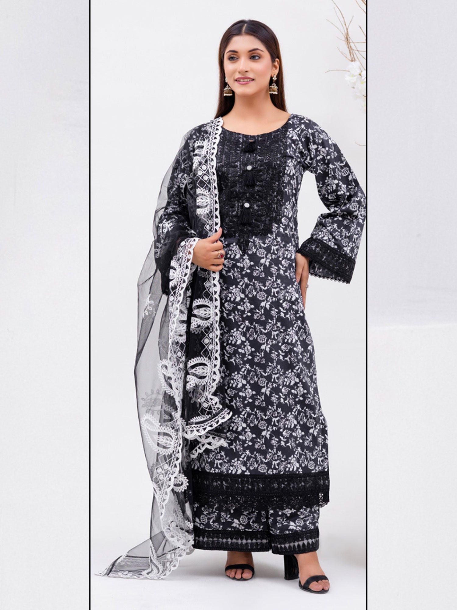 Rangz Festive Black & White Embroidered Lawn Suit (D-03)