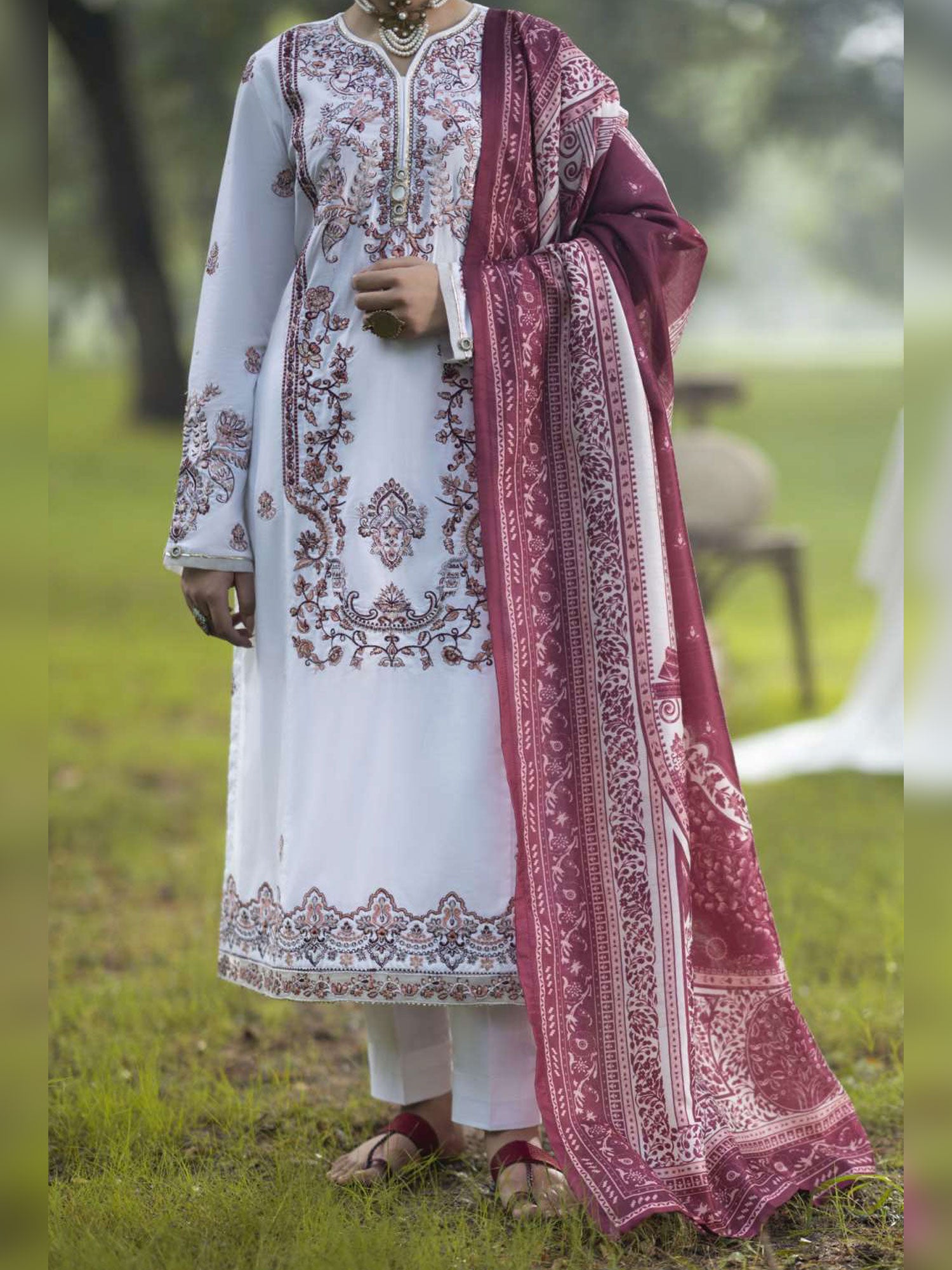 Casual Lite "Khamoshi" Embroidered Linen Suit - White