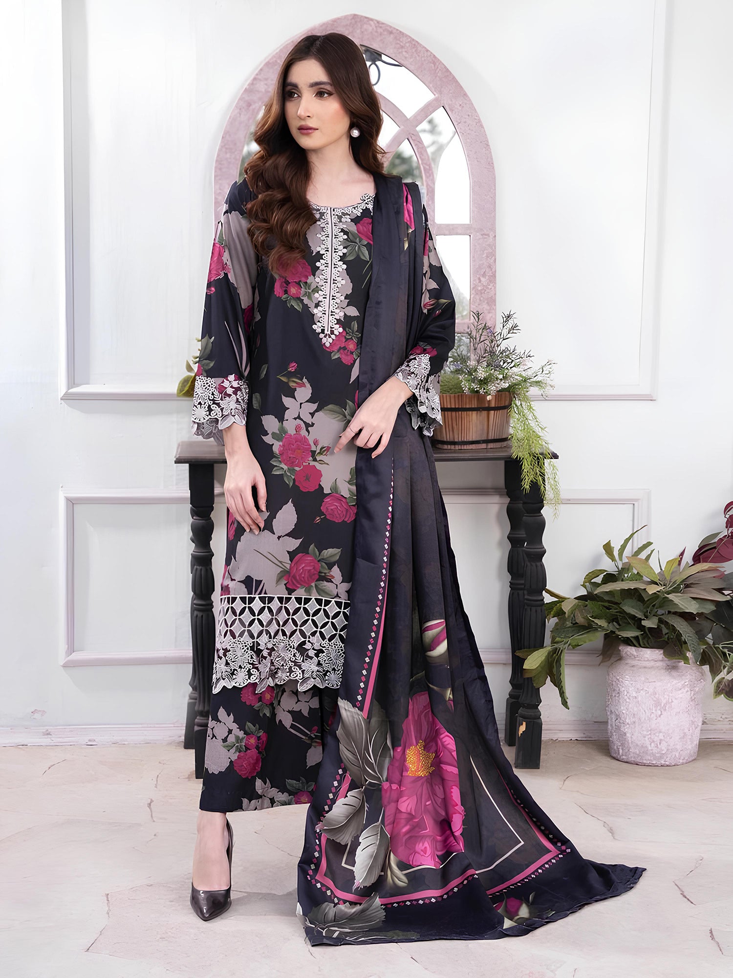 Raniya.H "Zarnab" Embroidered Linen Suit - D.01