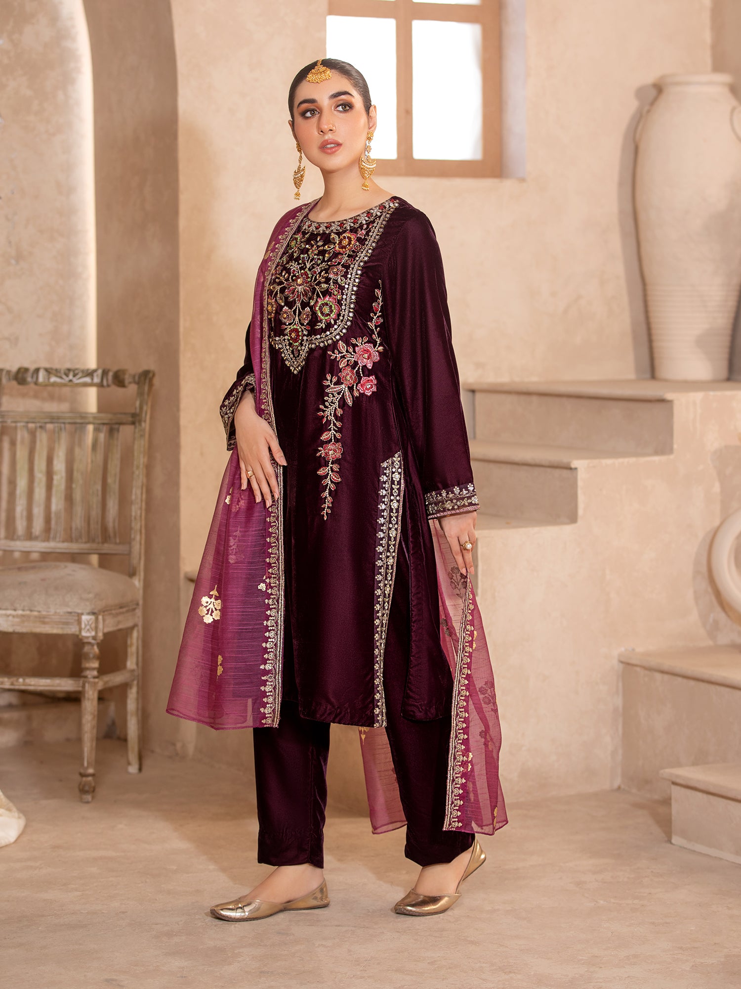 Heera's Magenta Embroidered Velvet 3-Piece Suit