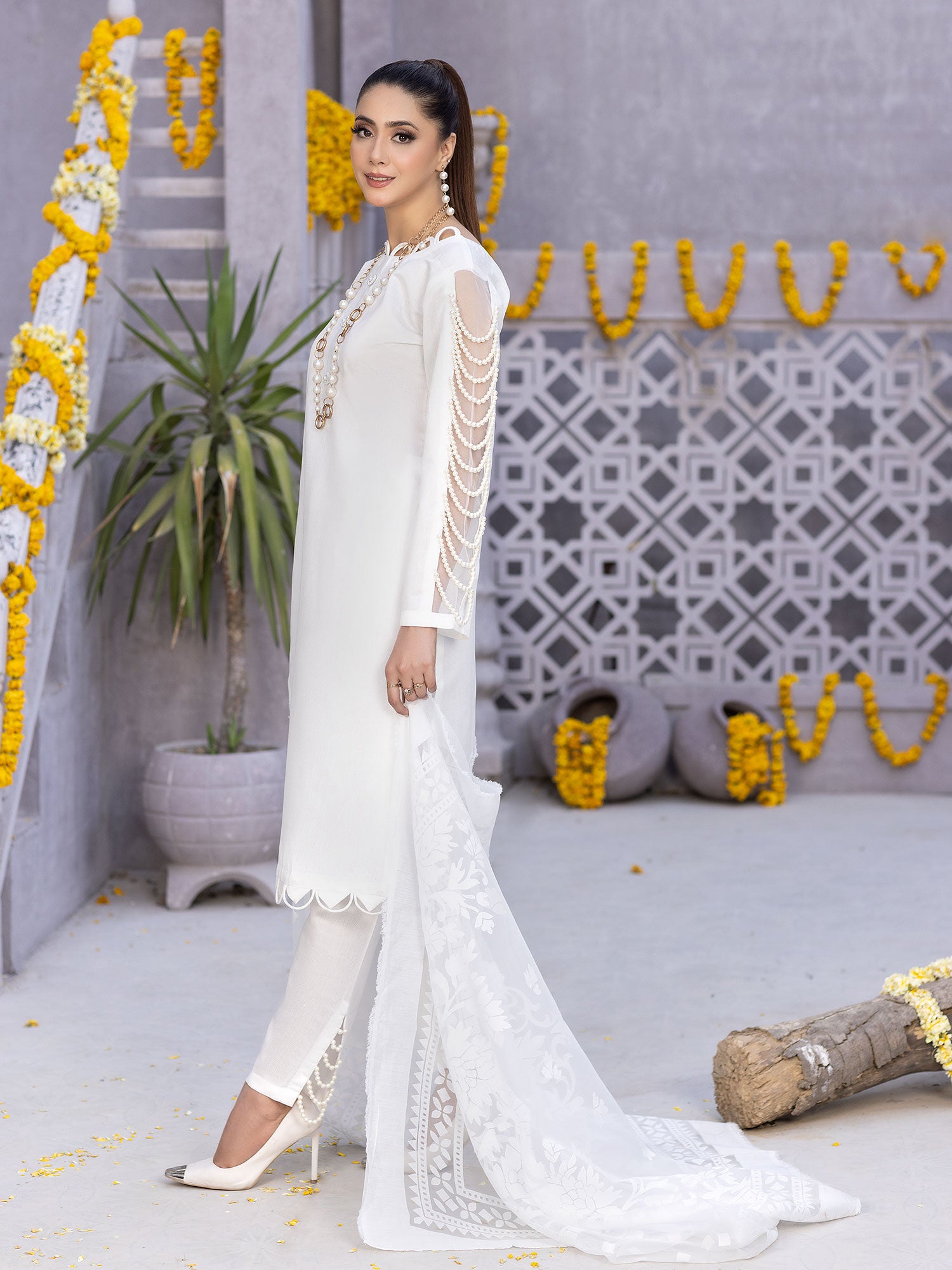 White Viscose 3-Piece Suit with Pearl Embellishments