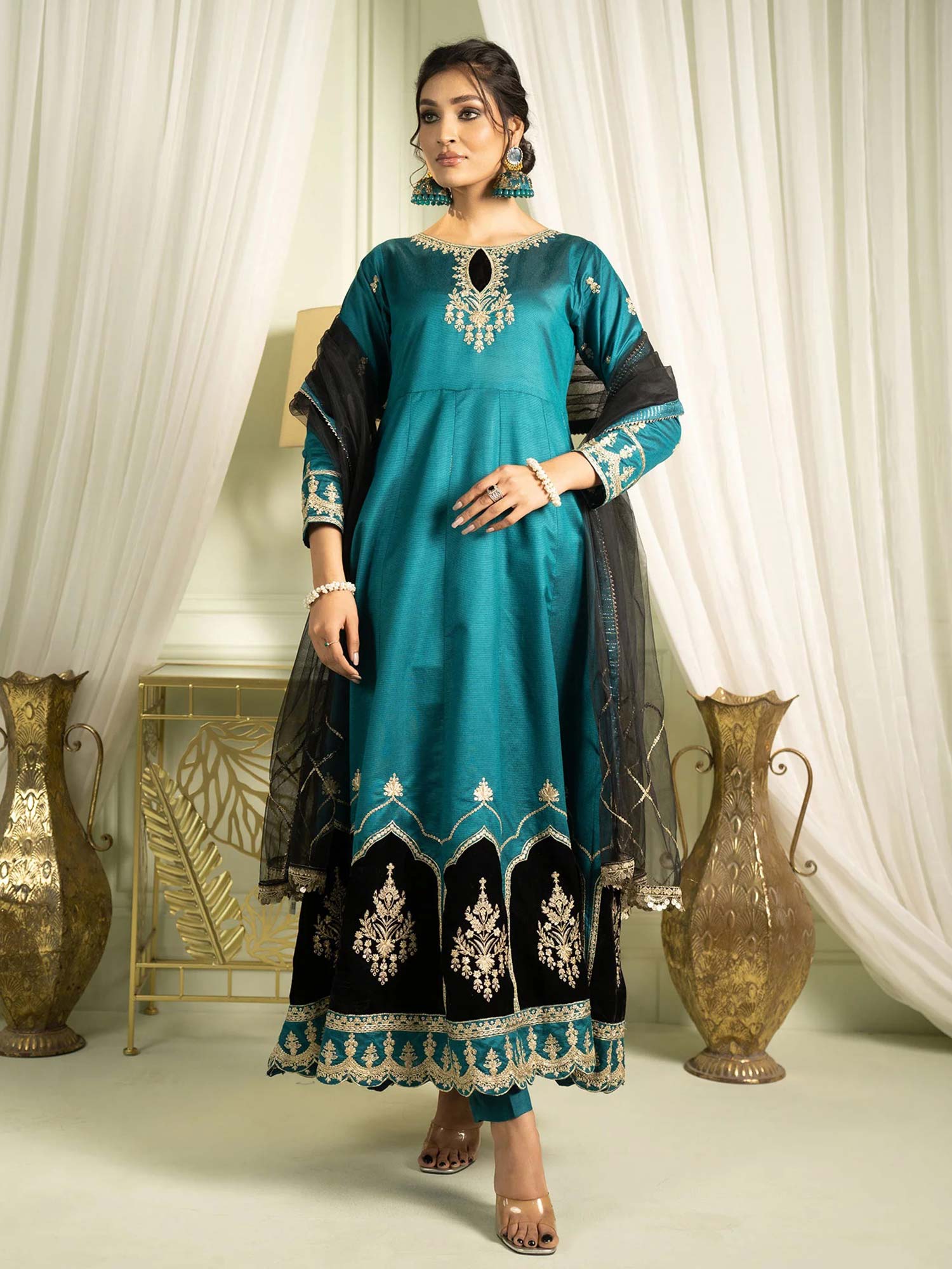 Sha Posh Embroidered Chambray Katan Maxi Suit - Zinc