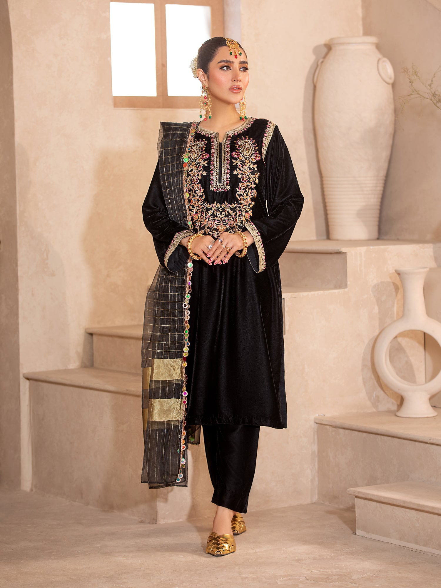 Heera's Black Embroidered Velvet 3-Piece Suit