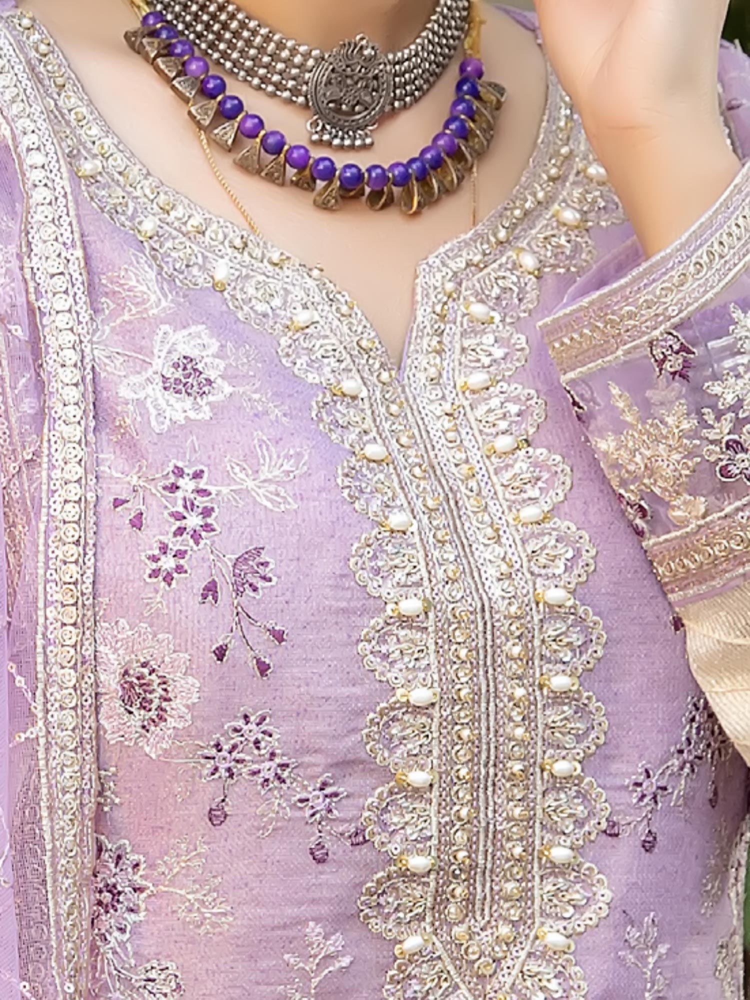 Zarqun "Virsa" Lilac Fancy Embellished Net Suit (2316B)