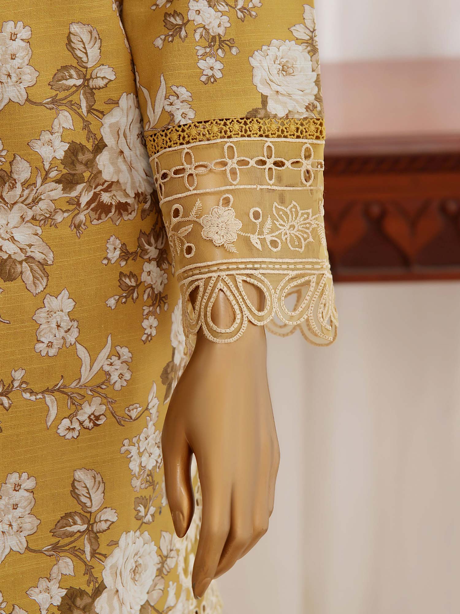 Sadabahar Embroidered Winter Khaddar 3-Piece Suit - Mustard