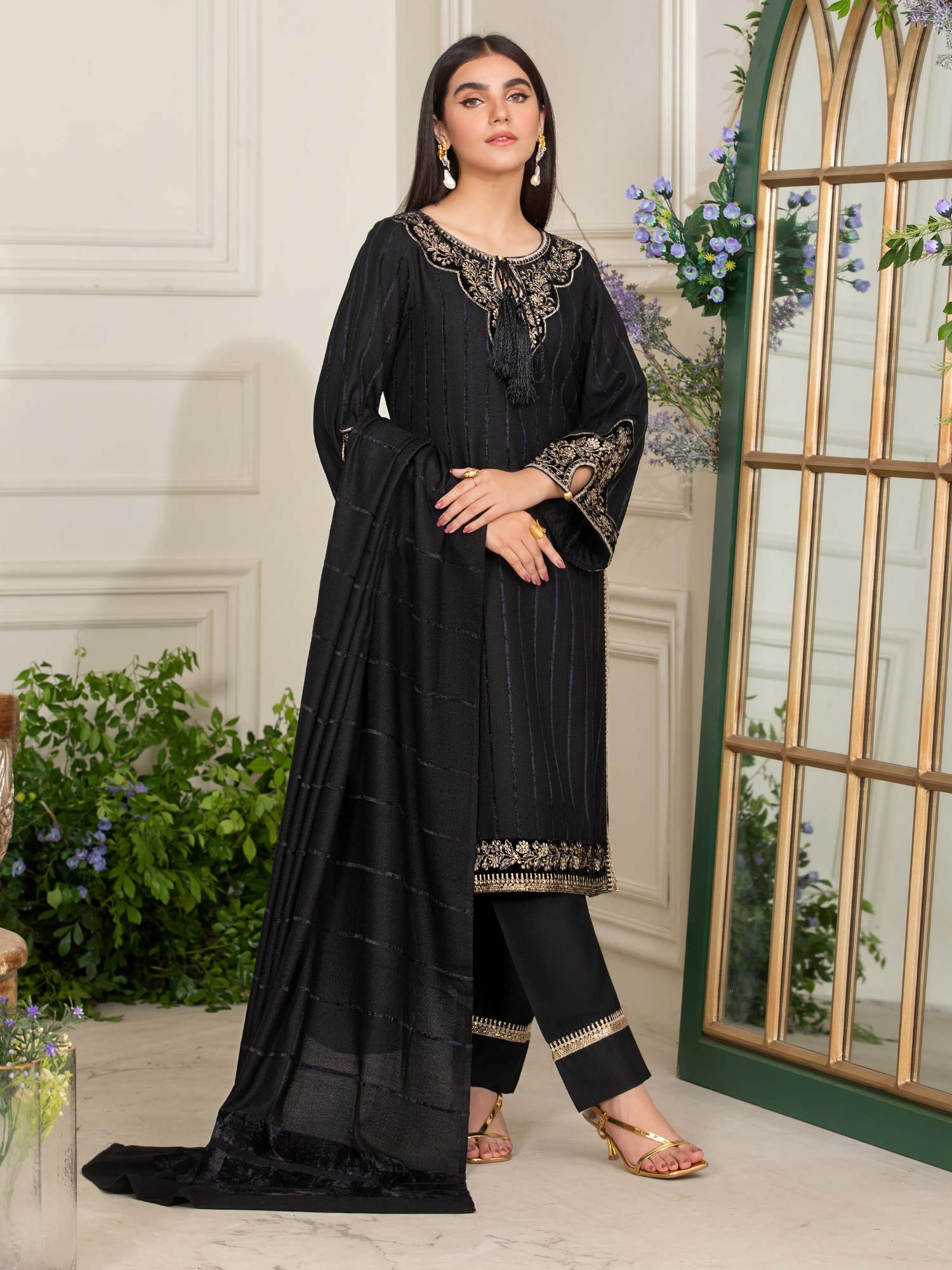 Heera's Black Embroidered Linen Suit with Pashmina Shawl