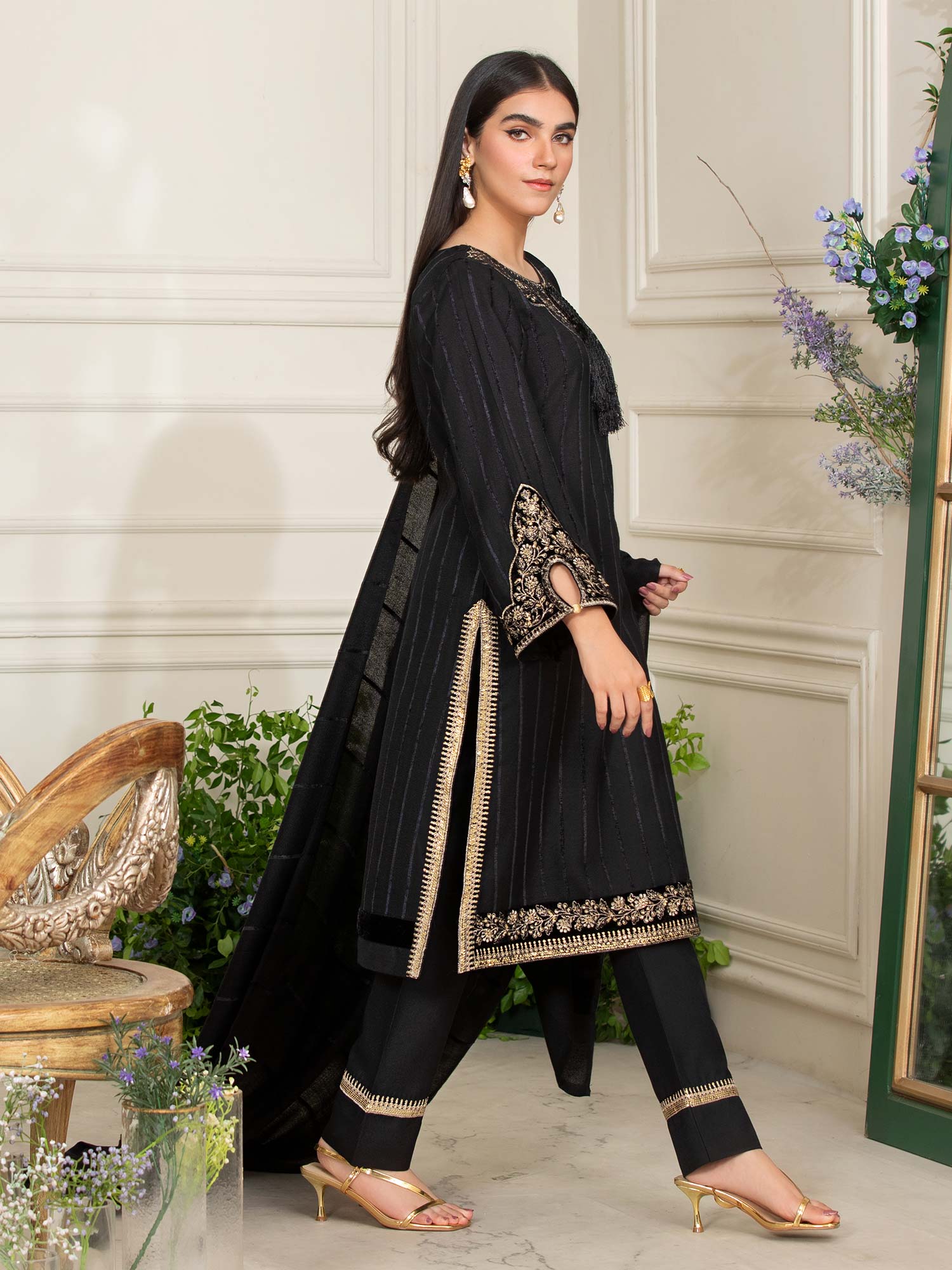 Heera's Black Embroidered Linen Suit with Pashmina Shawl