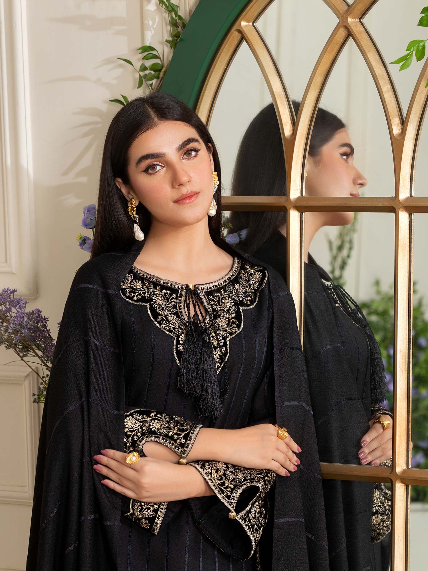 Heera's Black Embroidered Linen Suit with Pashmina Shawl