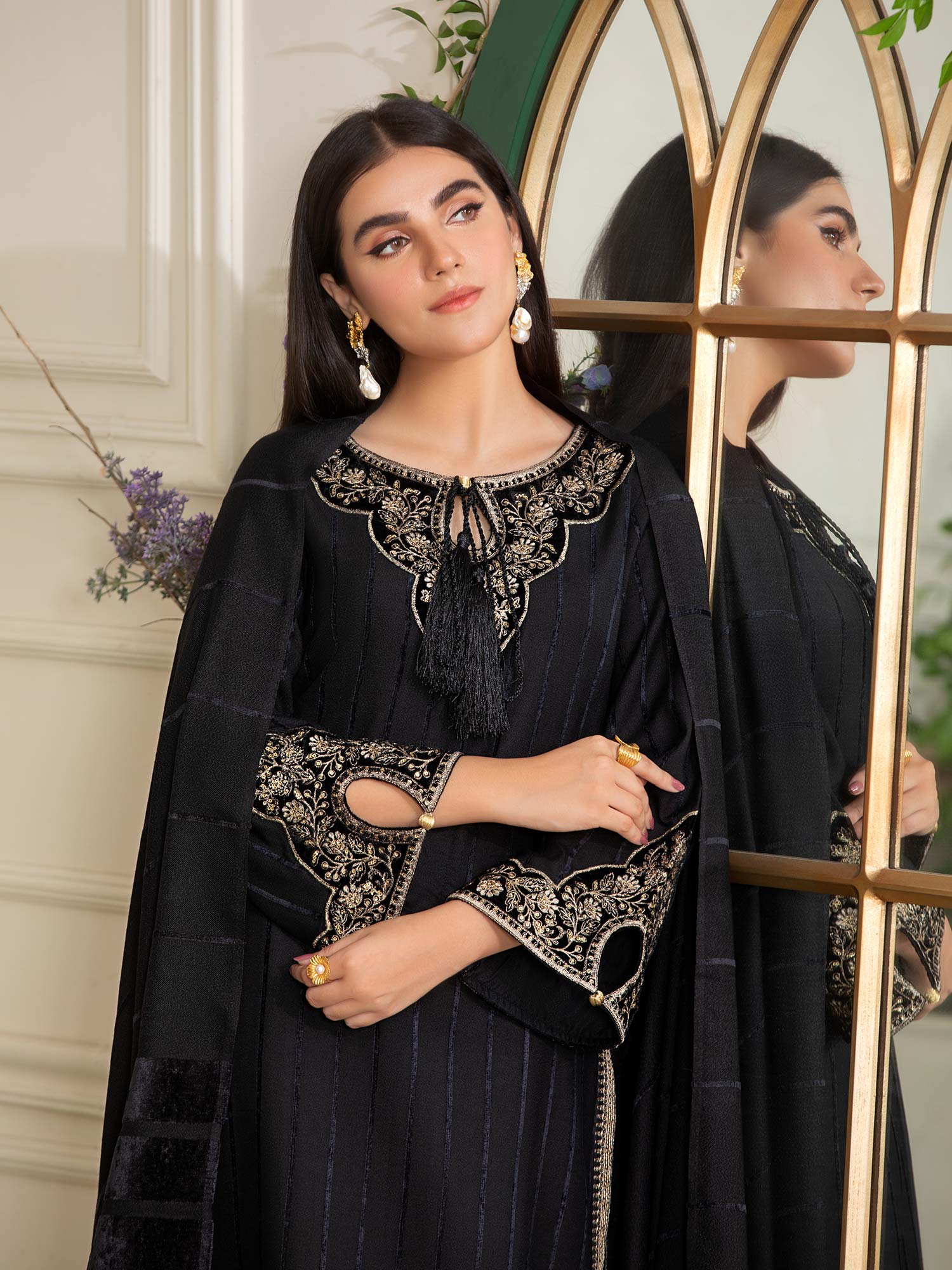 Heera's Black Embroidered Linen Suit with Pashmina Shawl