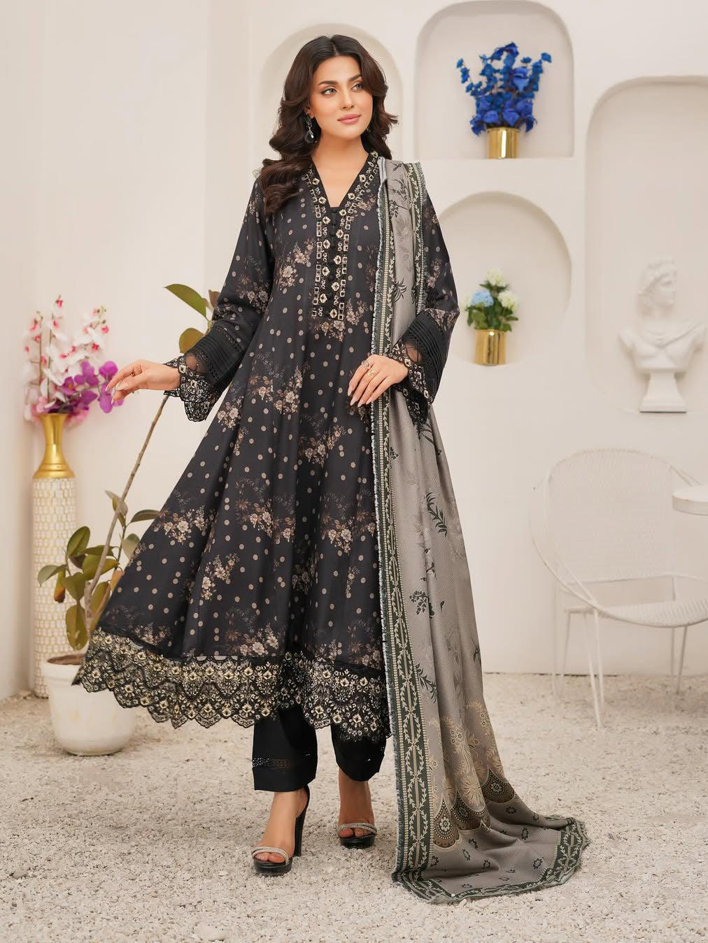 Munira Embroidered Winter Dhanak Frock Suit (MSL-02) - Black