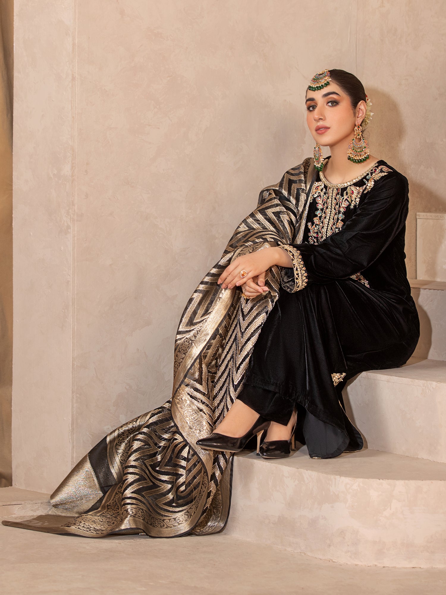 Heera's Black Embroidered Velvet Long 3-Piece Suit