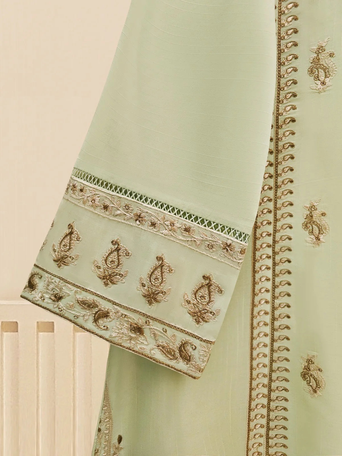 Agha Noor Pistachio Green Embroidered Jacquard 2-Piece (Shirt + Dupatta)