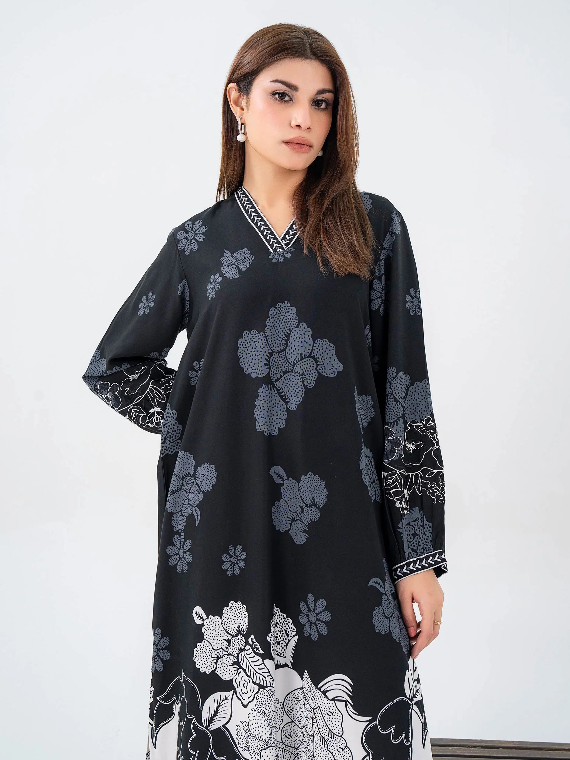 Limelight Black & White Linen Embroidered Shirt (A0610SH)