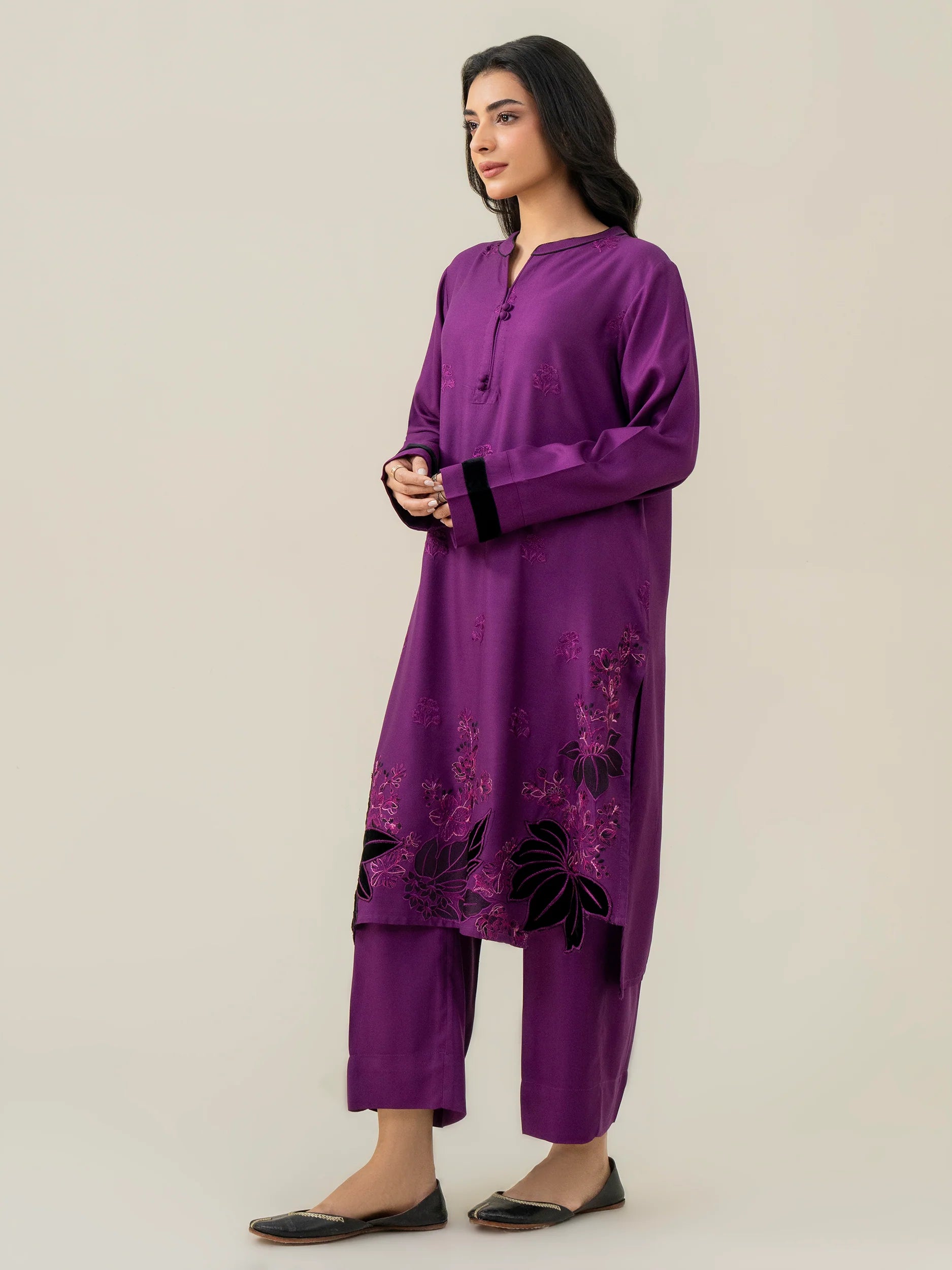 Limelight Purple Crepe Embroidered 2-Piece Suit (A0689ST)