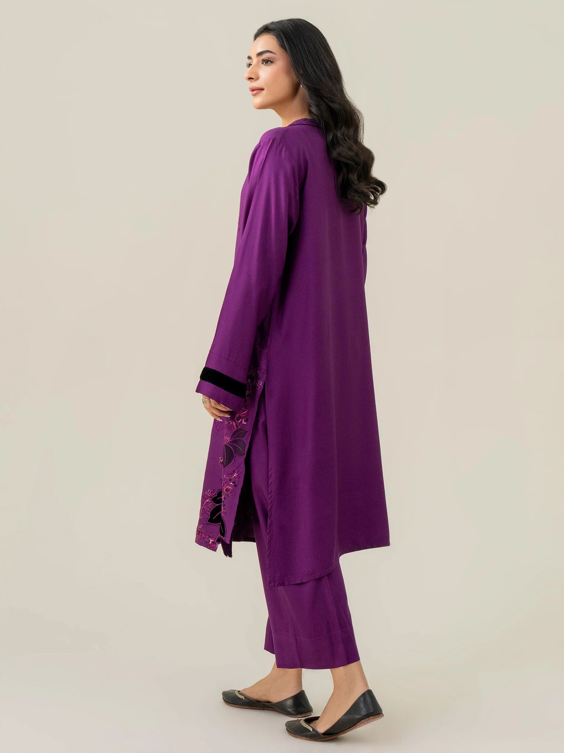 Limelight Purple Crepe Embroidered 2-Piece Suit (A0689ST)