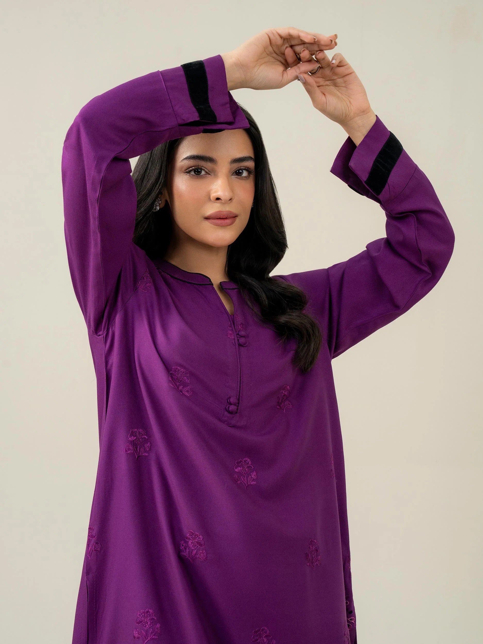 Limelight Purple Crepe Embroidered 2-Piece Suit (A0689ST)