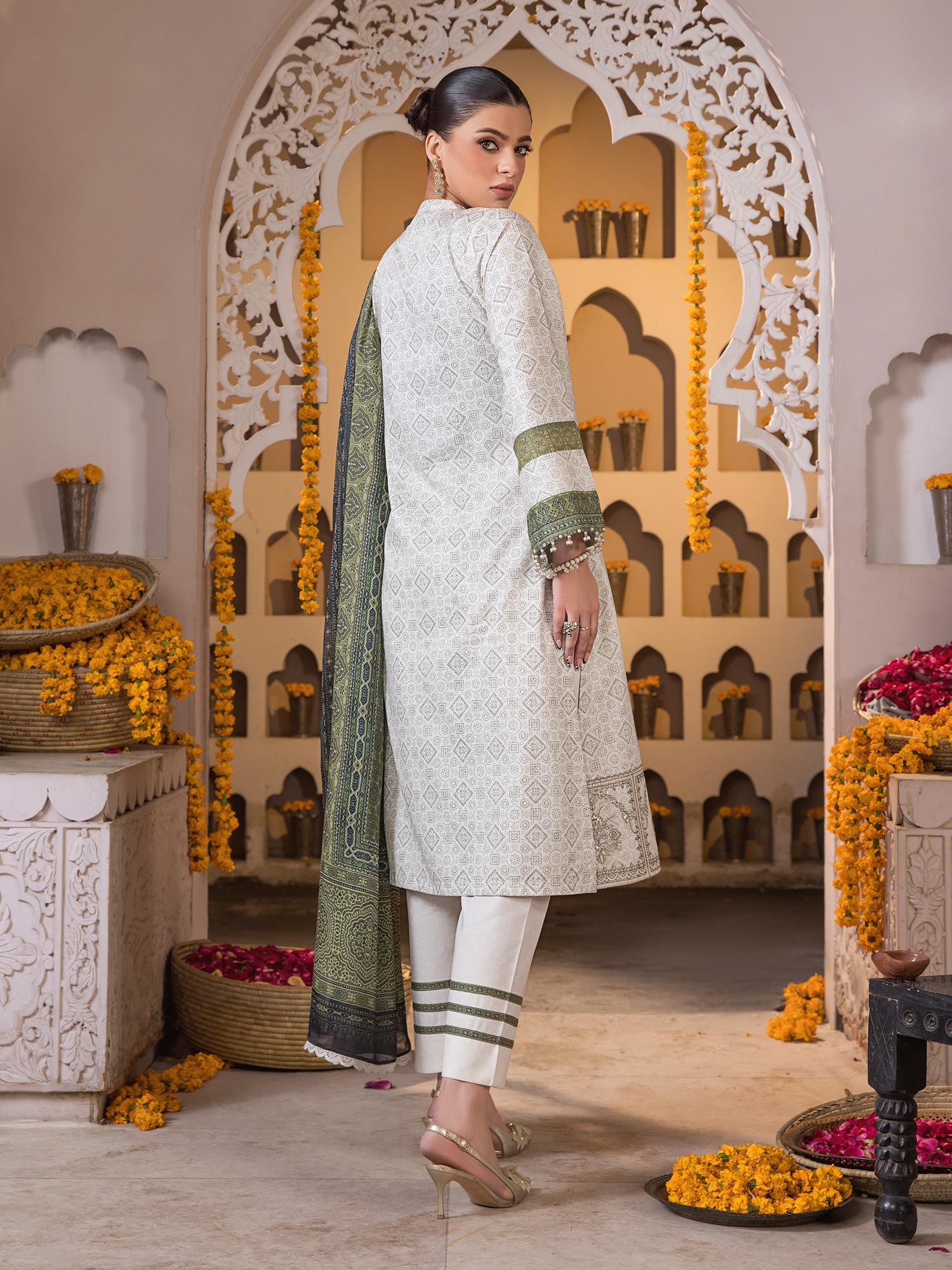 Heera's Off-White & Green Luxury Embroidered 3-Piece Suit