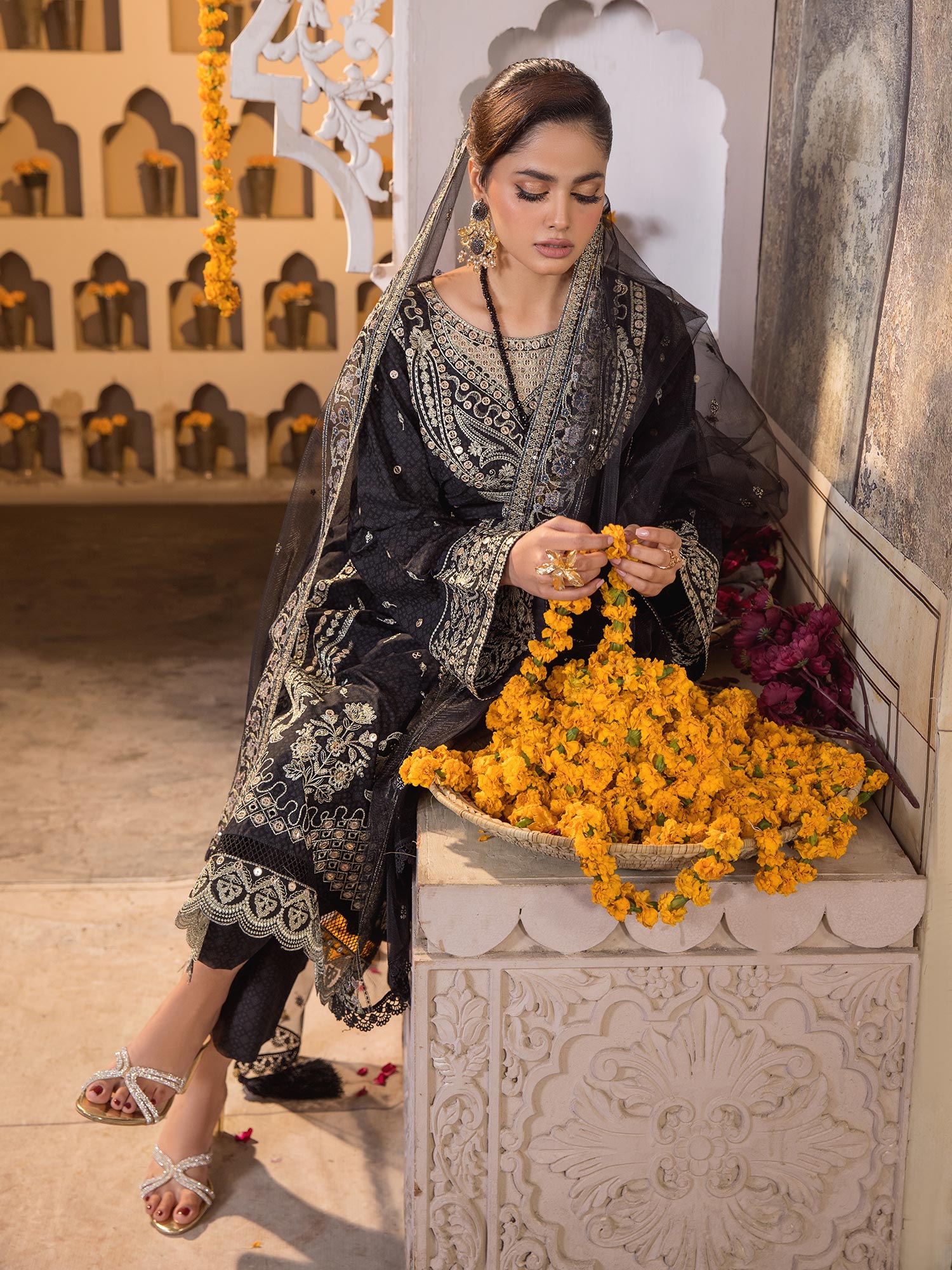 Heera's Black Luxury Embroidered 3-Piece Suit