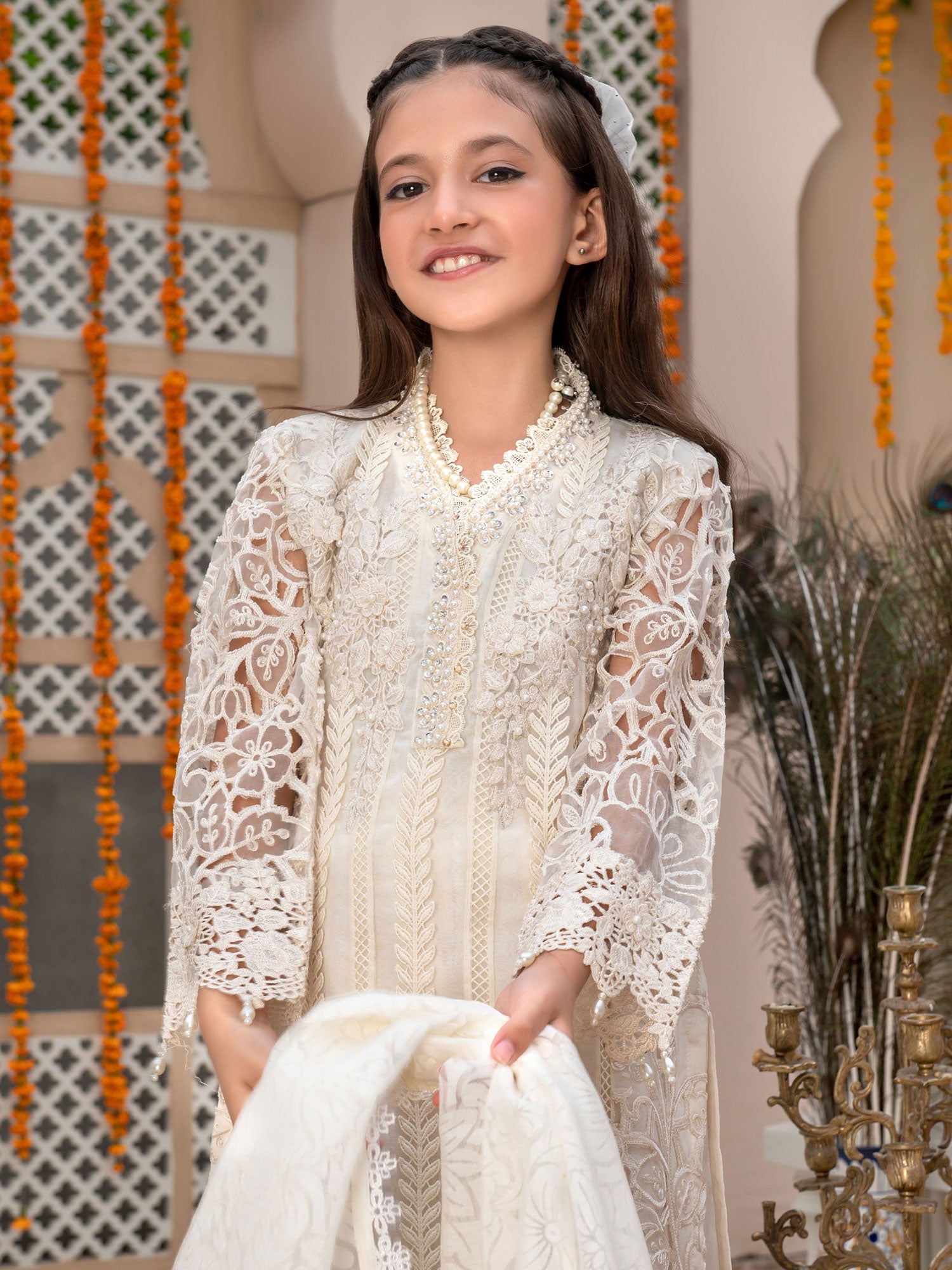 Ally's Kids Off-White Embroidered Organza Suit (AL-3999)