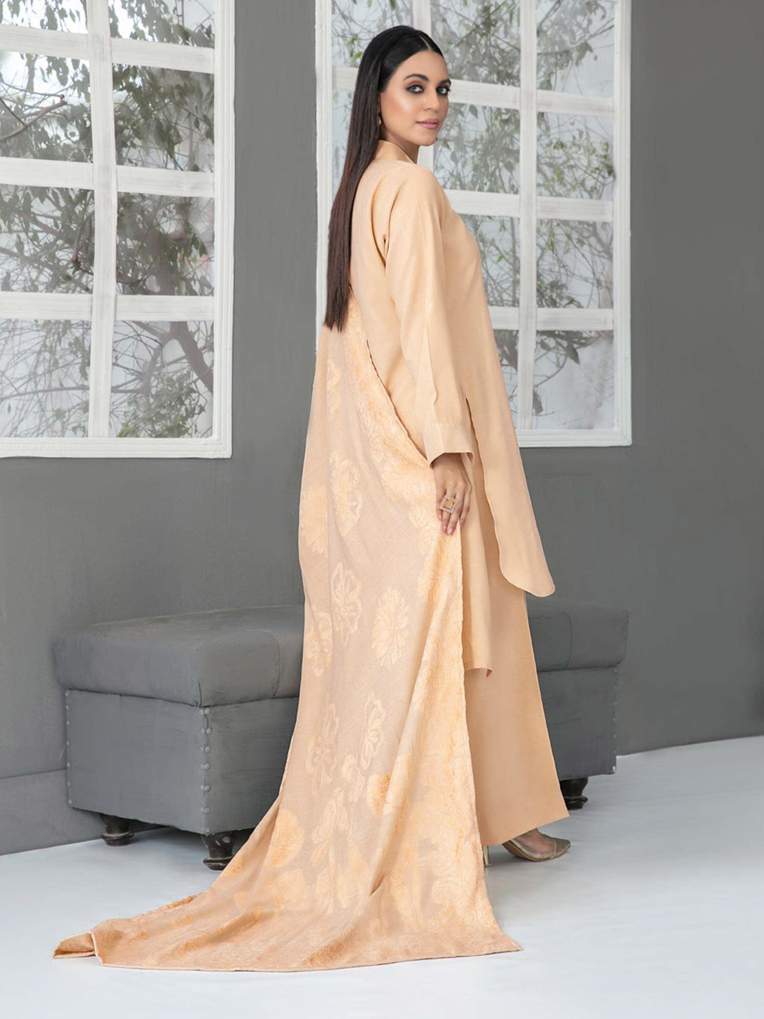 Tawakkal "Eladari" Winter Leather-Peach Suit with Shawl (D3856) - Gold