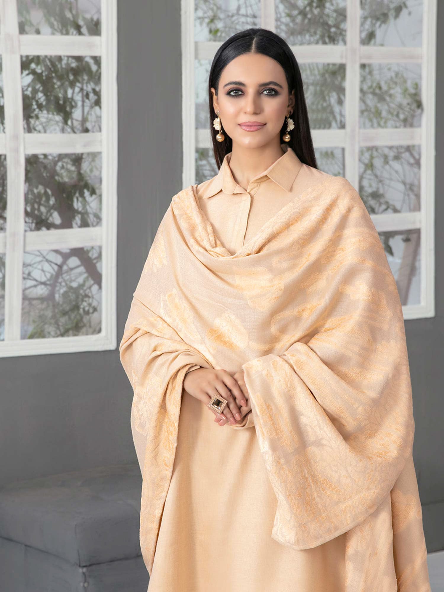 Tawakkal "Eladari" Winter Leather-Peach Suit with Shawl (D3856) - Gold