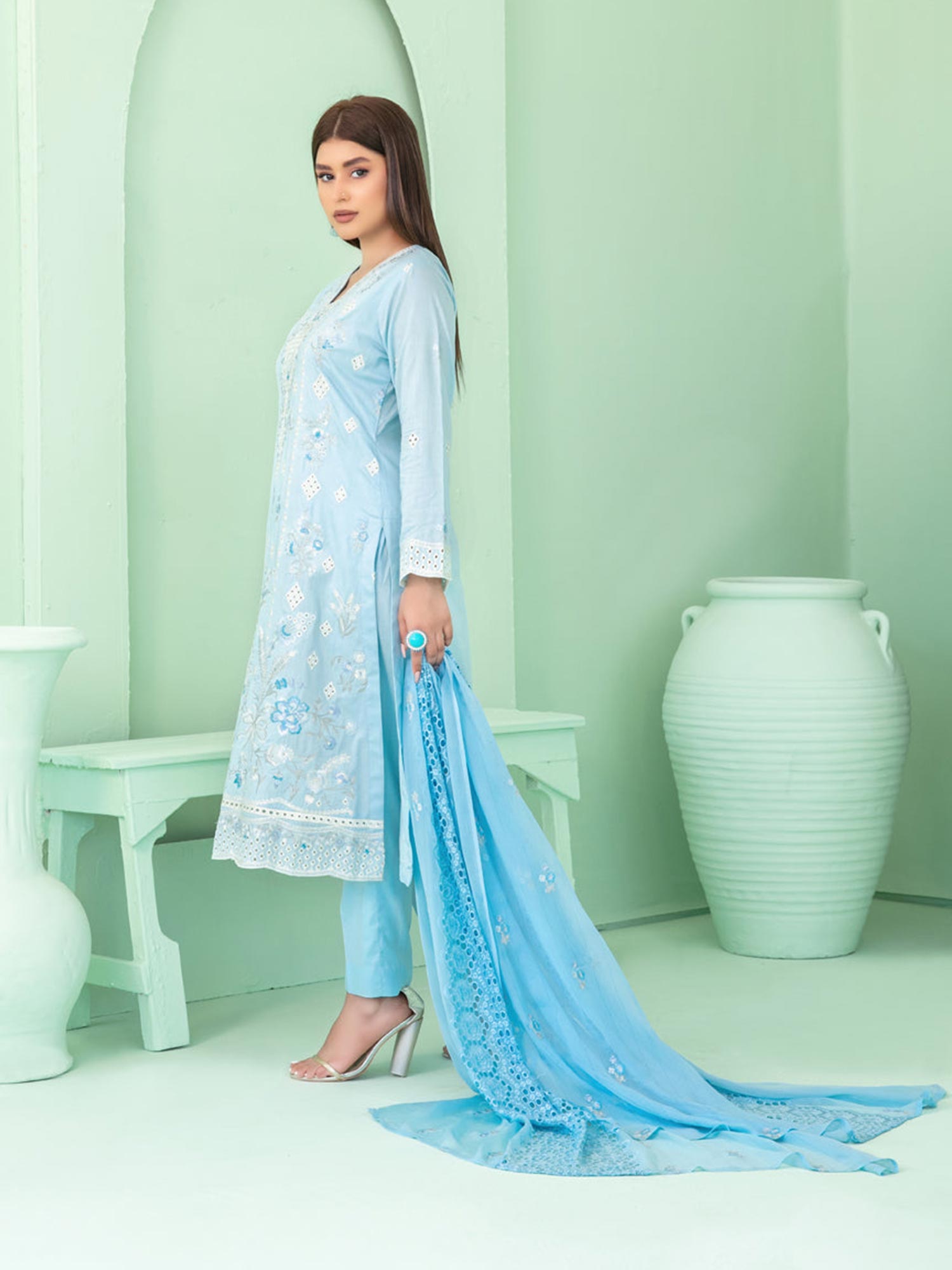 Tawakkal "Sihana" Embroidered Staple Linen Suit (D3916) - Blue