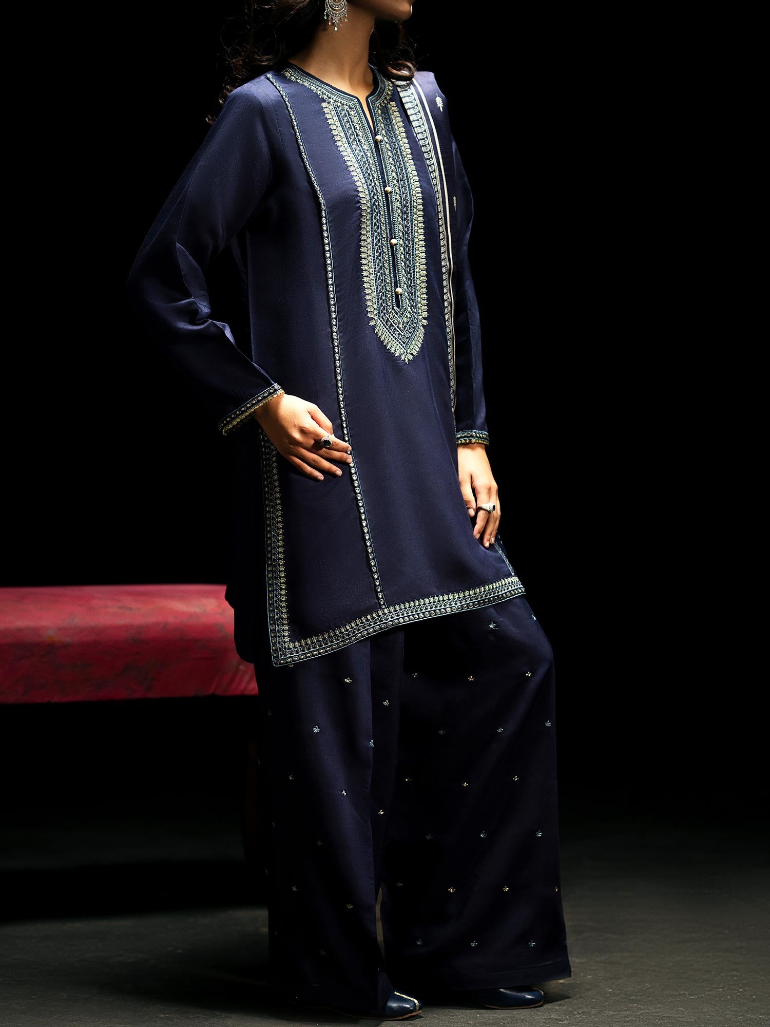 Casual Lite "Boutique" Embroidered Luxury Viscose Suit - Navy