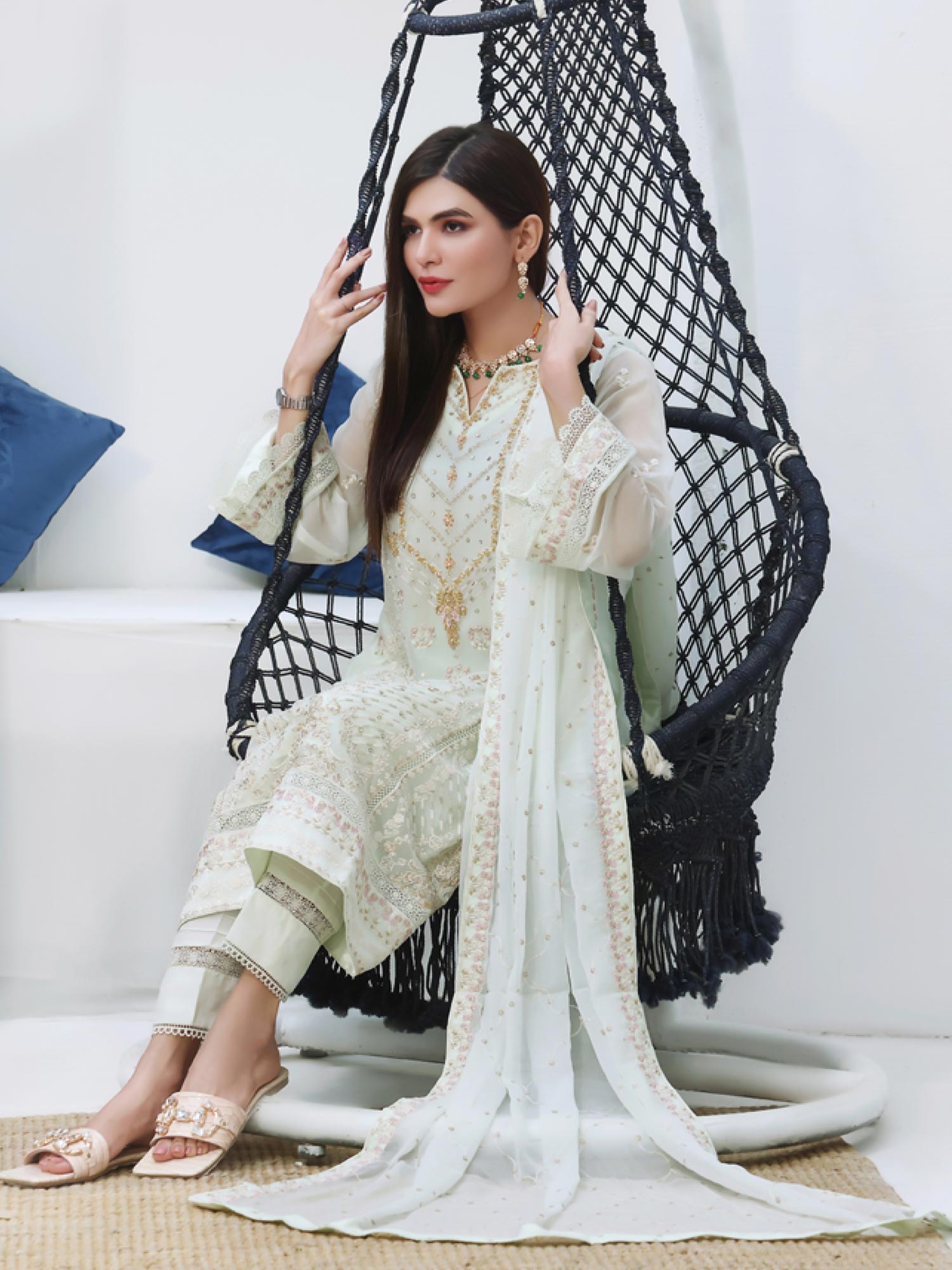 Wardah Uzair Luxury Pret Embroidered Chiffon Suit - Light Mint