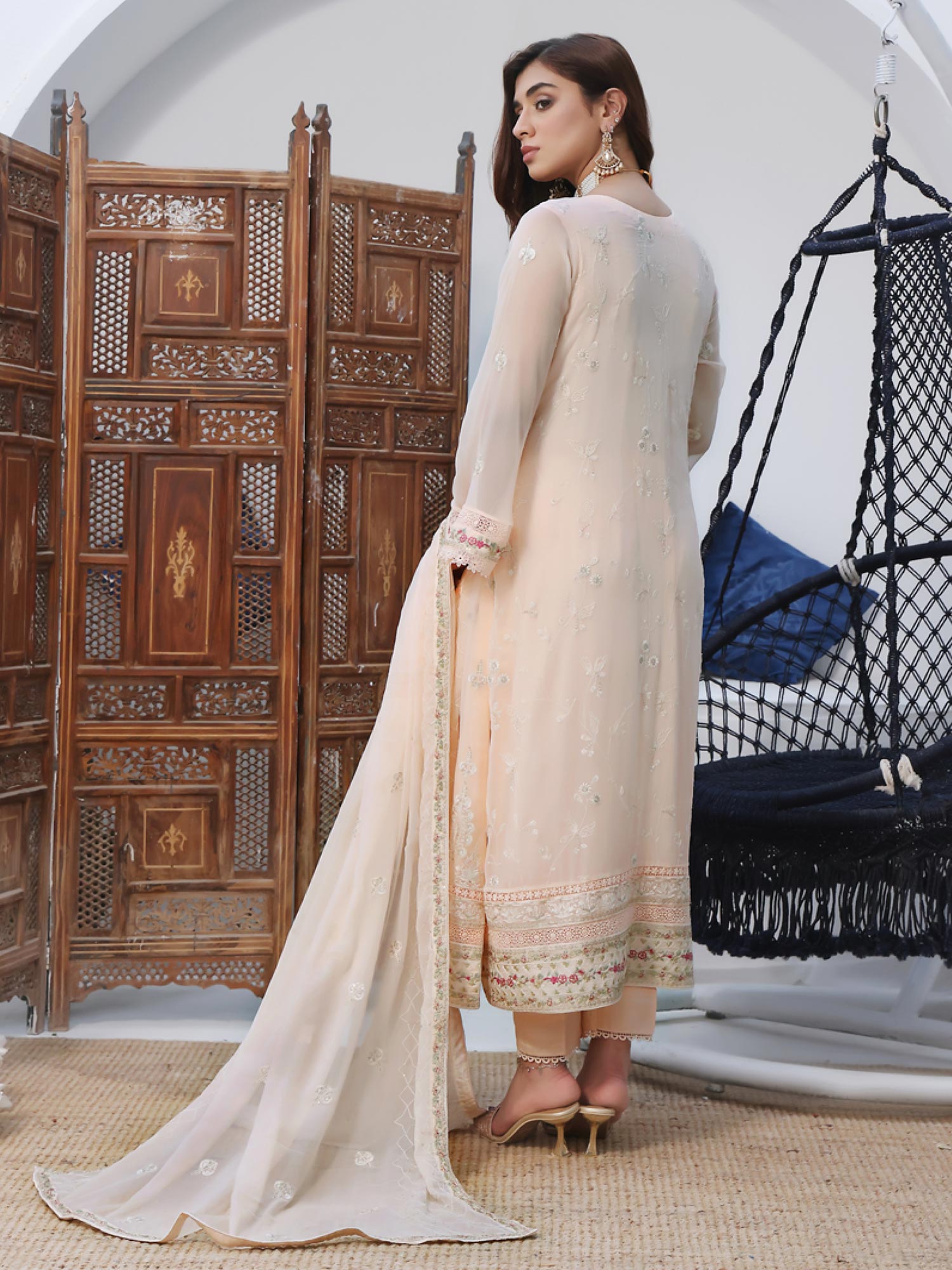 Wardah Uzair Luxury Pret Embroidered Chiffon Suit - Peach