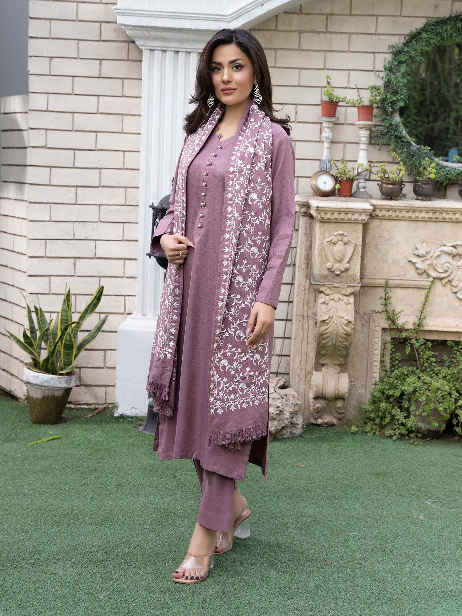 Raniya.H "Noor Bano" Winter Dhanak Suit with Shawl - Mauve