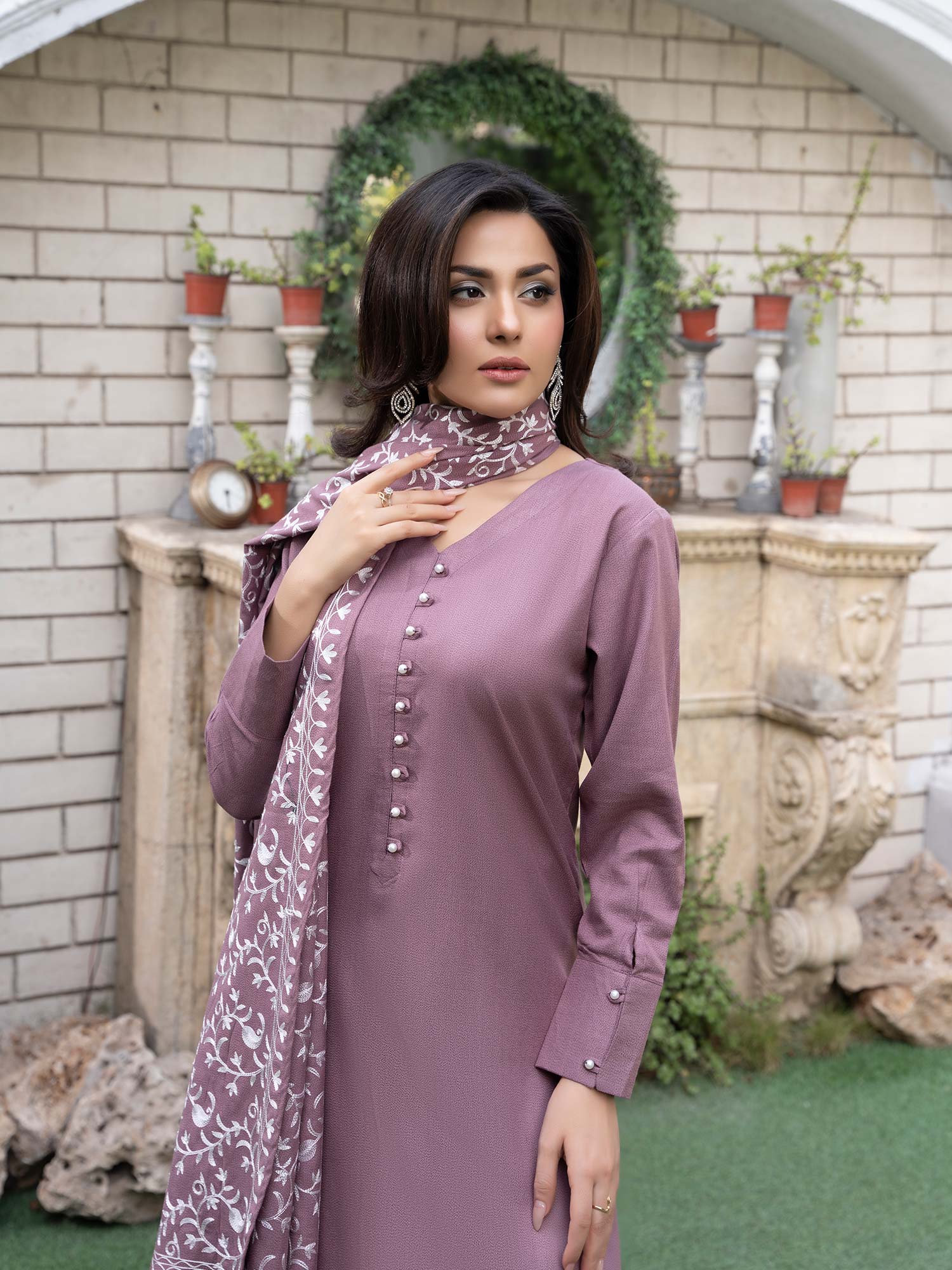 Raniya.H "Noor Bano" Winter Dhanak Suit with Shawl - Mauve