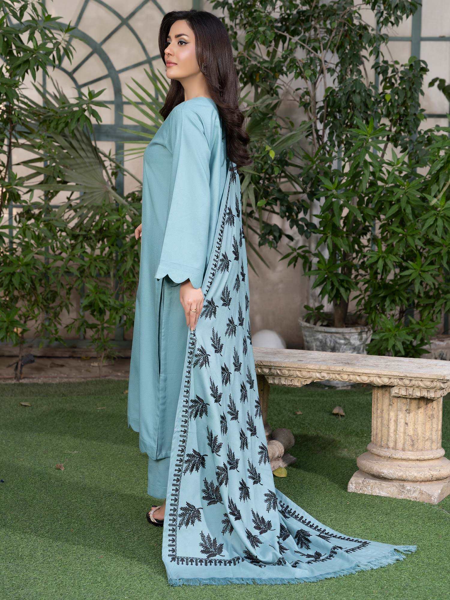 Raniya.H "Noor Bano" Winter Dhanak Suit with Shawl - Aqua