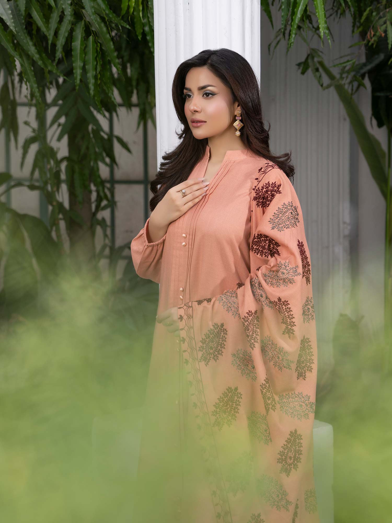 Raniya.H "Noor Bano" Winter Dhanak Suit with Shawl - Peach