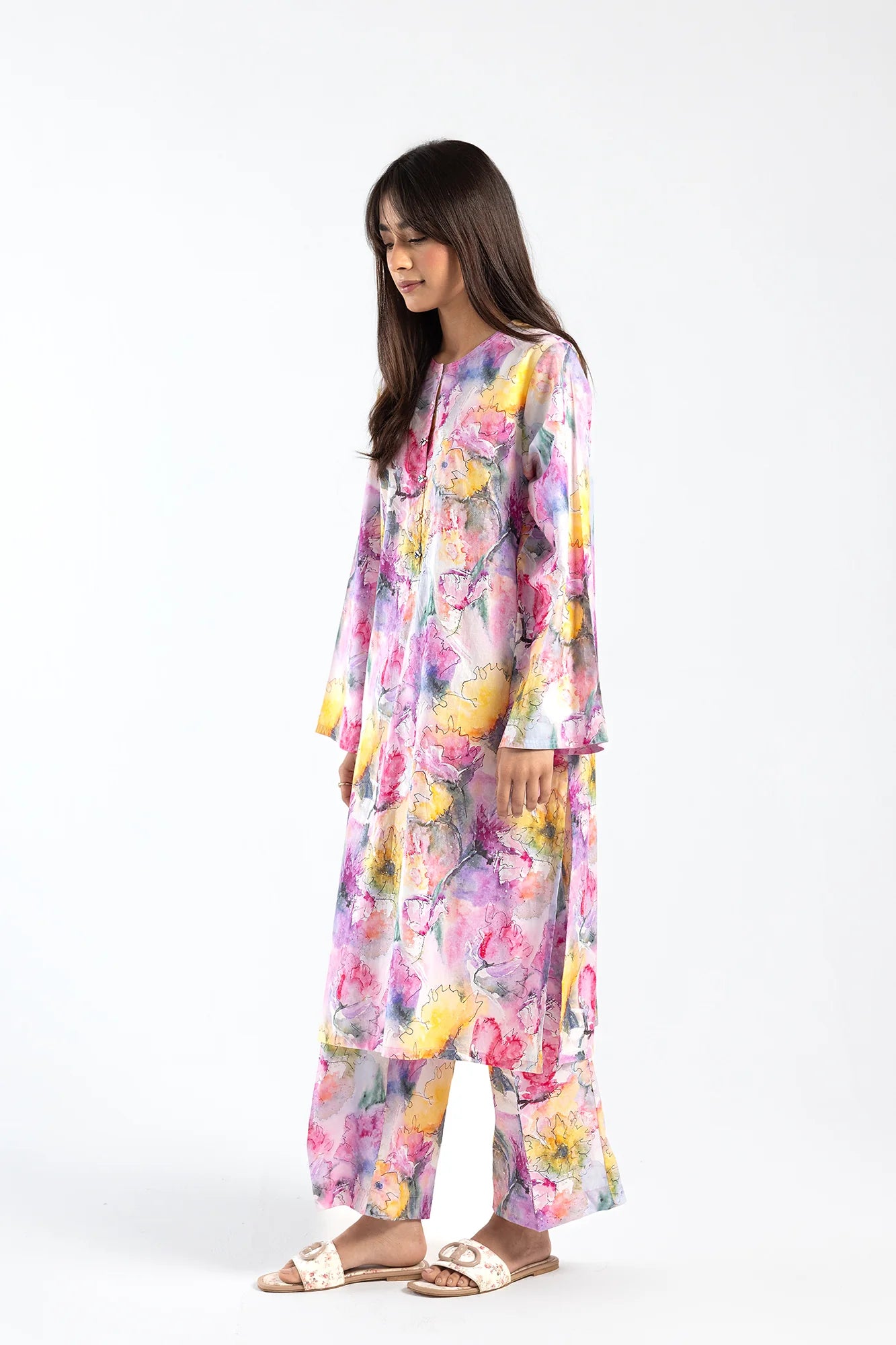 Ethnic Pink Hues Floral Printed 2-Piece Lawn Suit