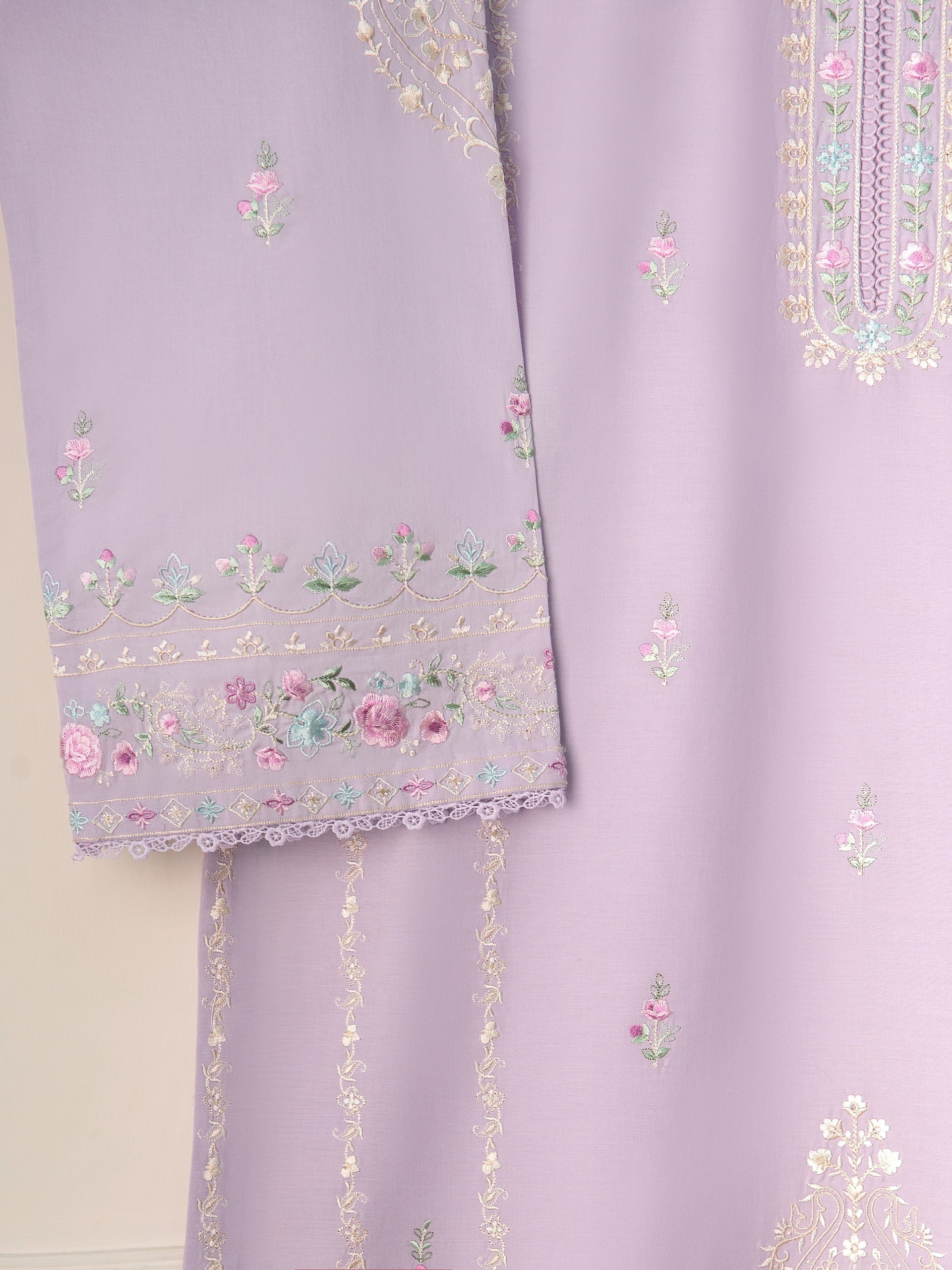 Agha Noor Lilac Embroidered Cambric 2-Piece (Shirt + Trouser)