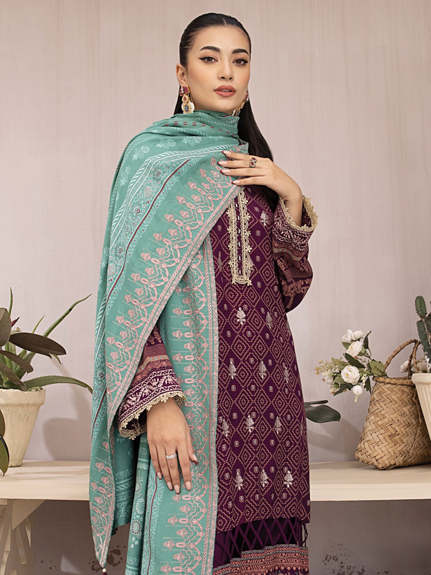 Lakhany Plum Unstitched Pashmina Embroidered Suit (LG-RM-0004)