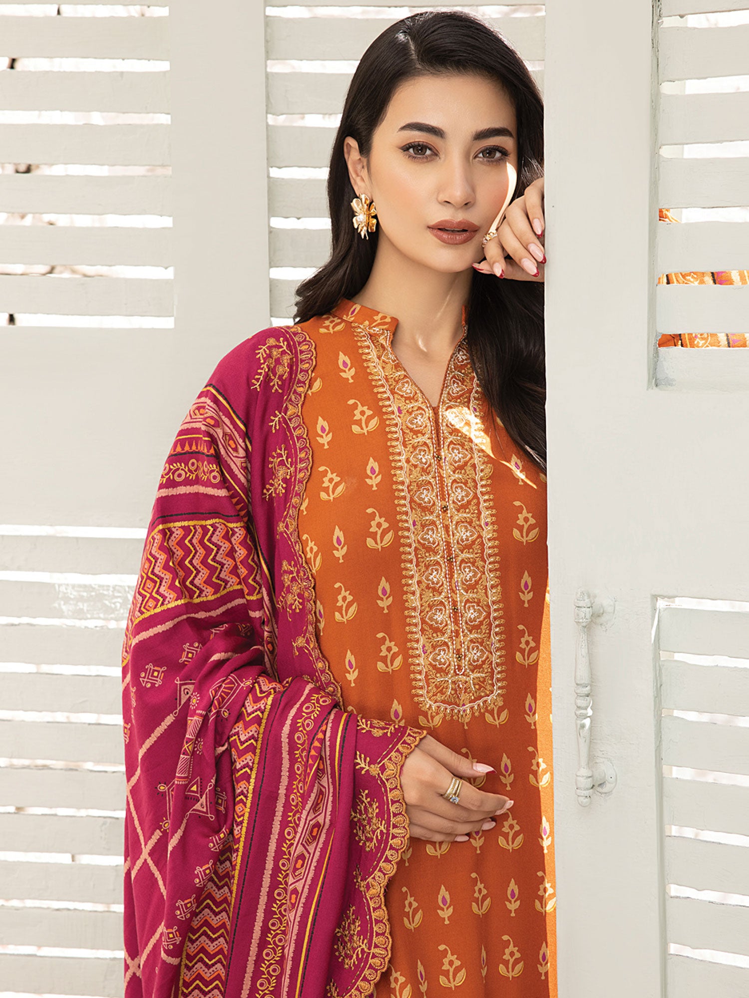 Lakhany Rust Orange Unstitched Pashmina Embroidered Suit (LG-EA-0491)