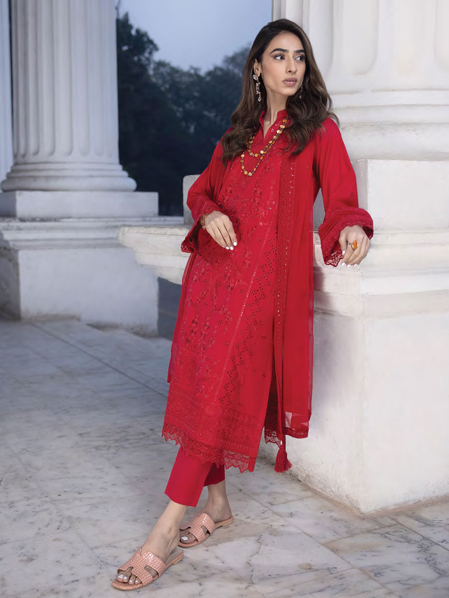 Lakhany Red Unstitched Embroidered Lawn 3-Piece Suit (LG-IZ-0152)