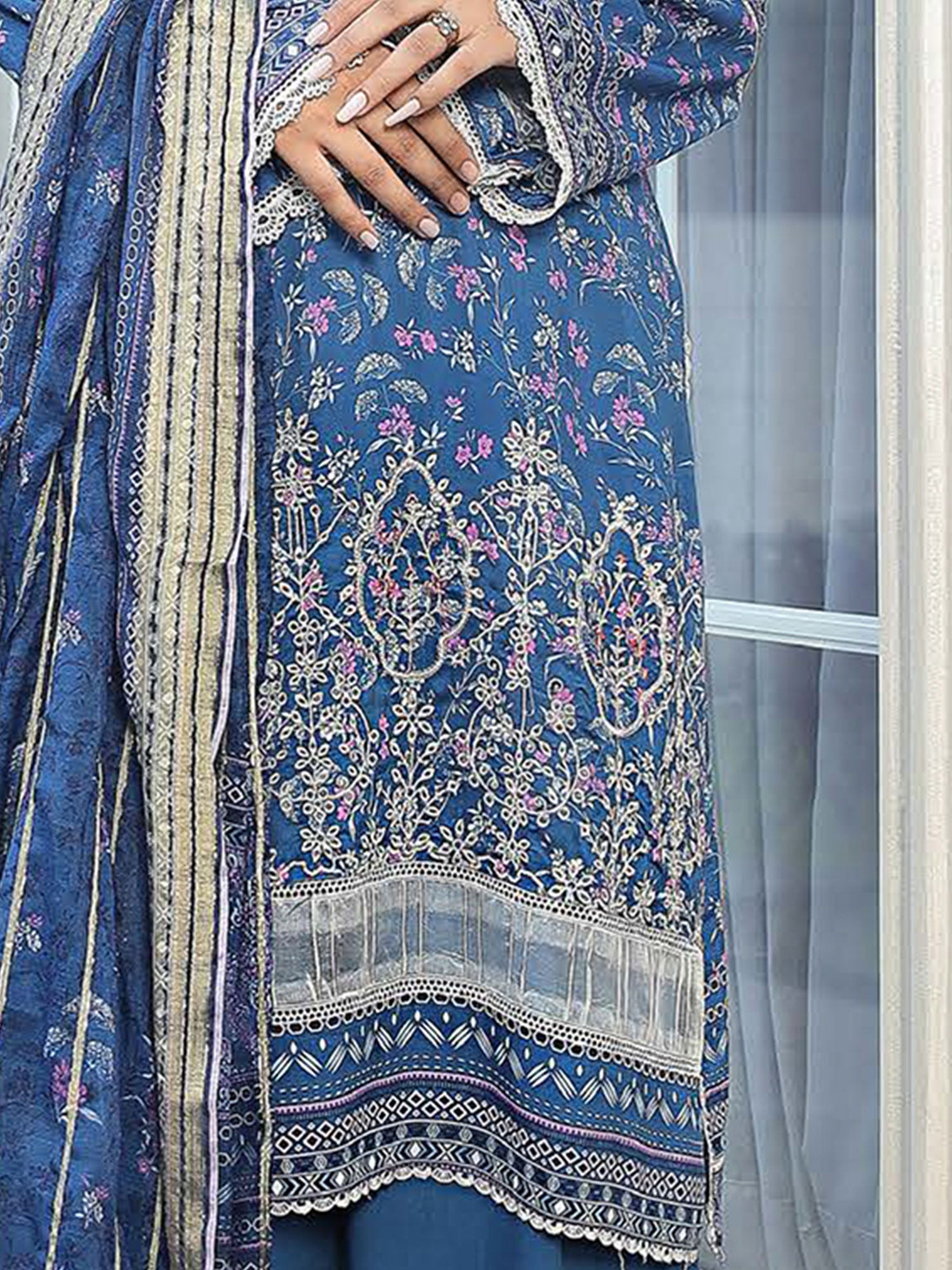 Munira Embroidered Winter Linen Suit (MSL-02) - Blue