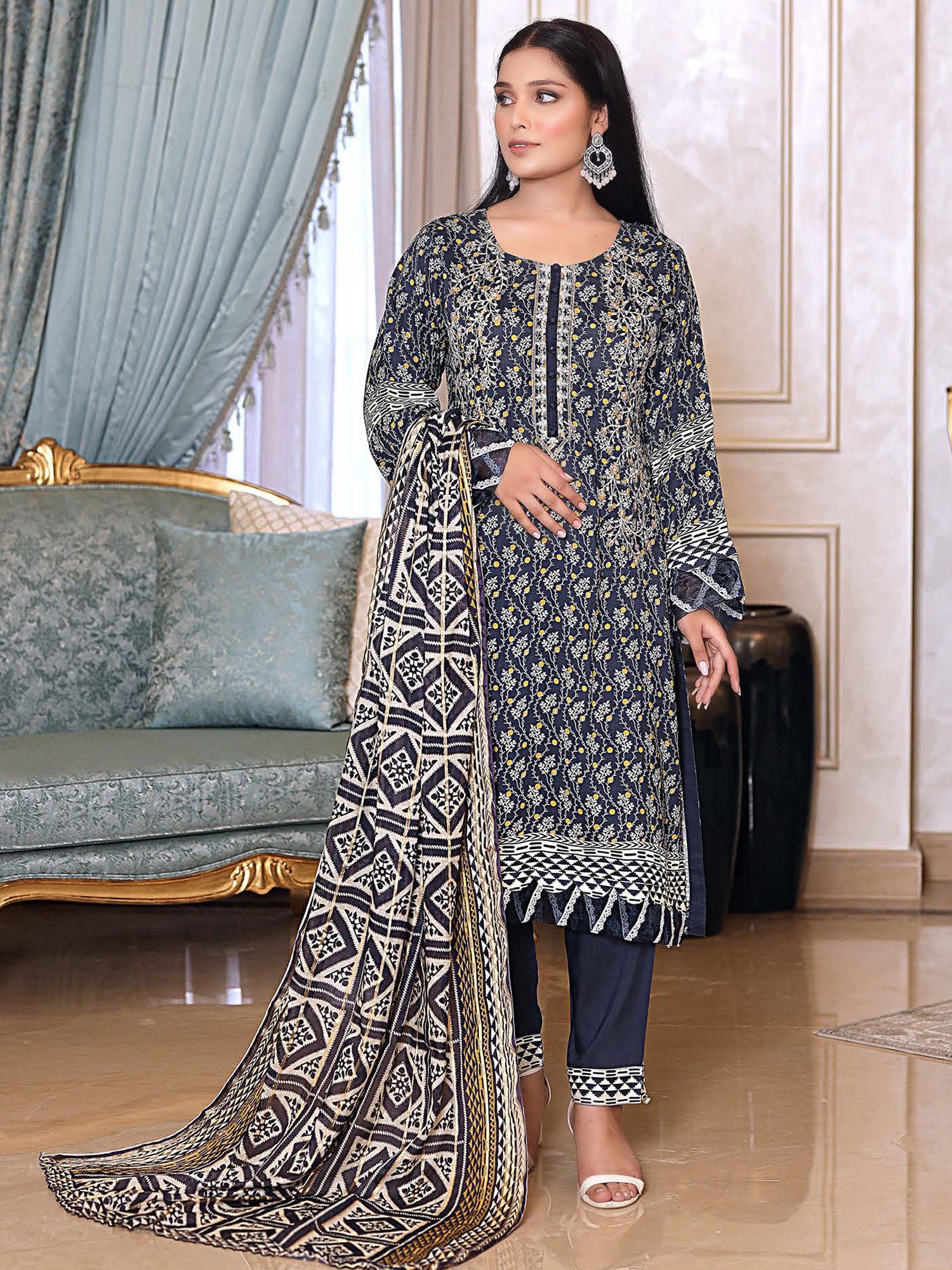 Munira Embroidered Winter Linen Suit (MSL-06) - Navy