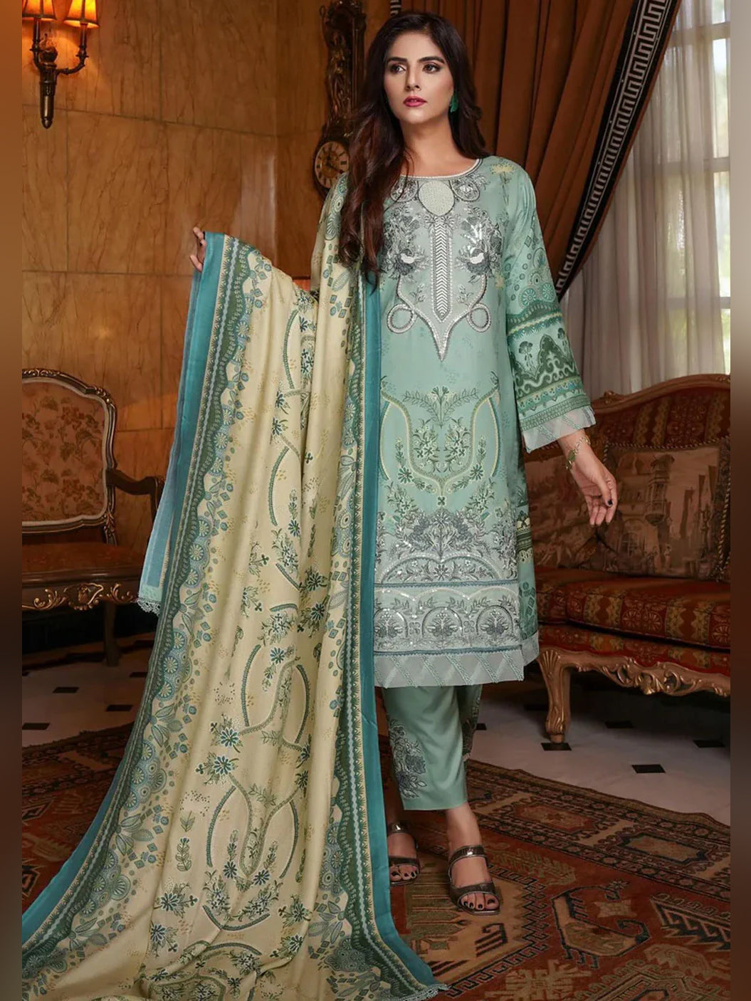 Munira Embroidered Winter Dhanak Suit (MSL-01) - Green