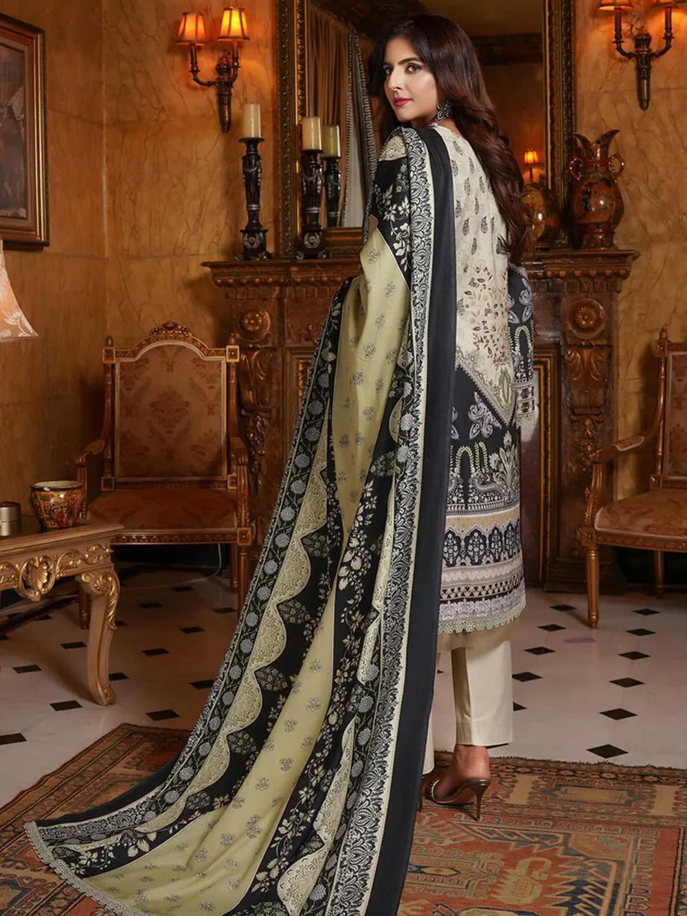 Munira Embroidered Winter Dhanak Suit (MSL-03) - Cream