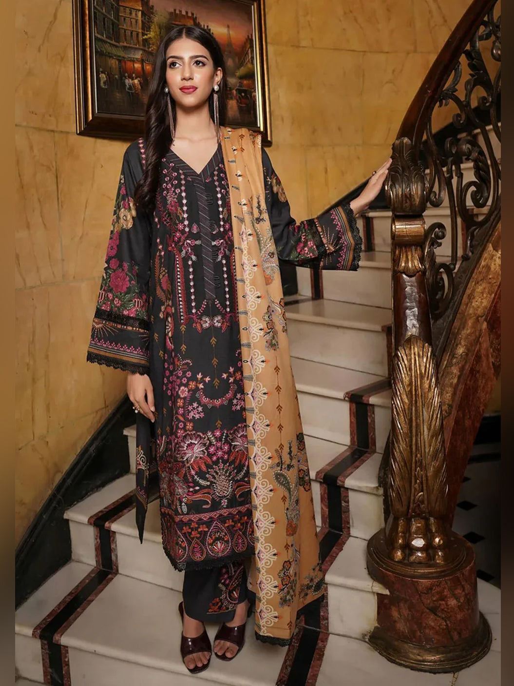 Munira Embroidered Winter Dhanak Suit (MSL-04) - Black