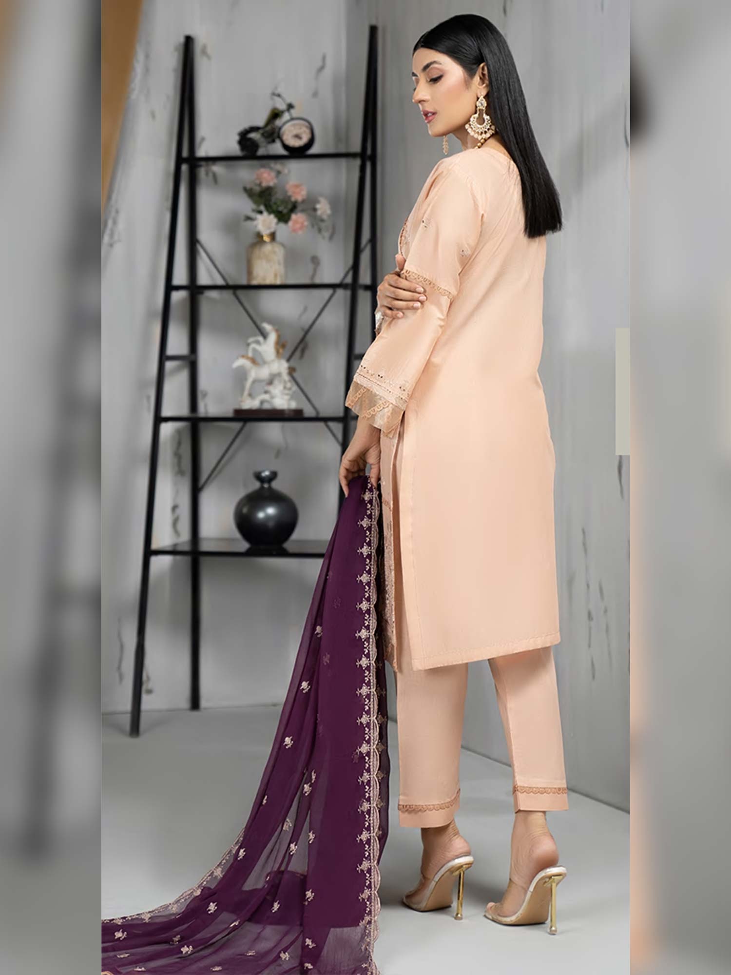 Munira Schiffli Embroidered Lawn Peach Suit (MSL-04)