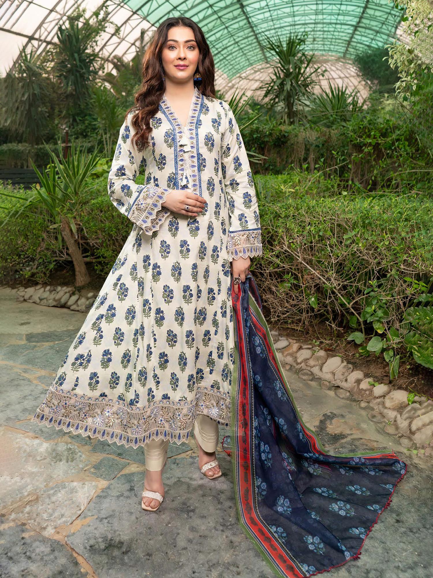 Munira Embroidered Lawn Frock Suit (MSL-04) - Light Green