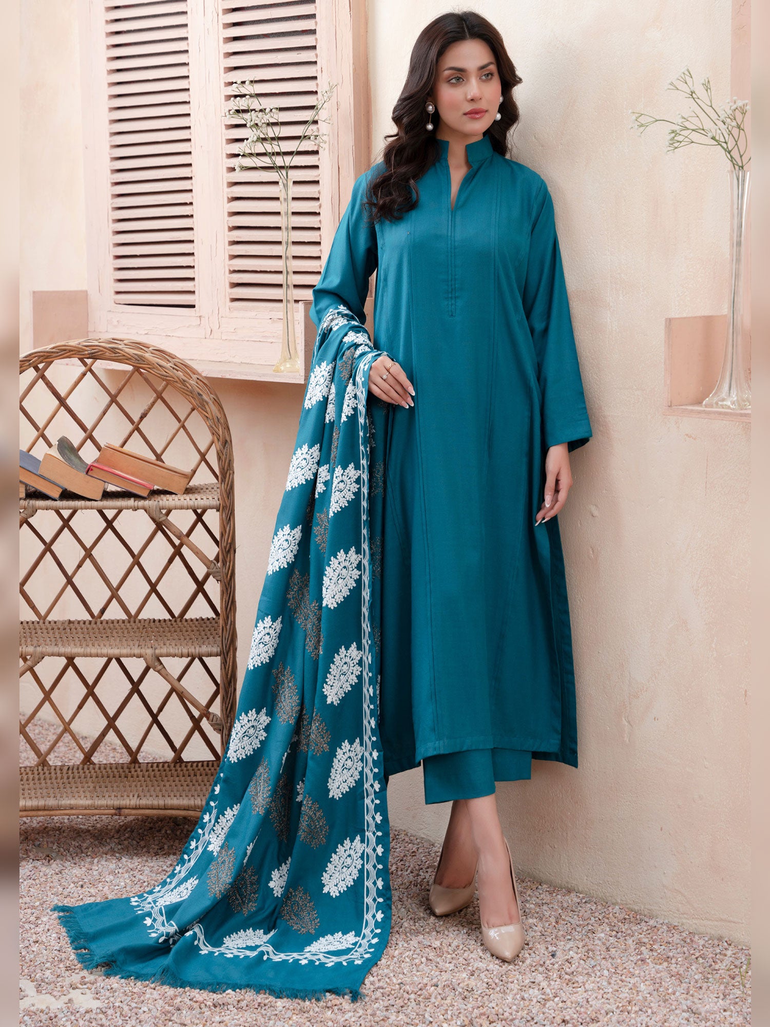 Raniya.H "Noor Bano" Winter Dhanak Suit with Shawl - Teal