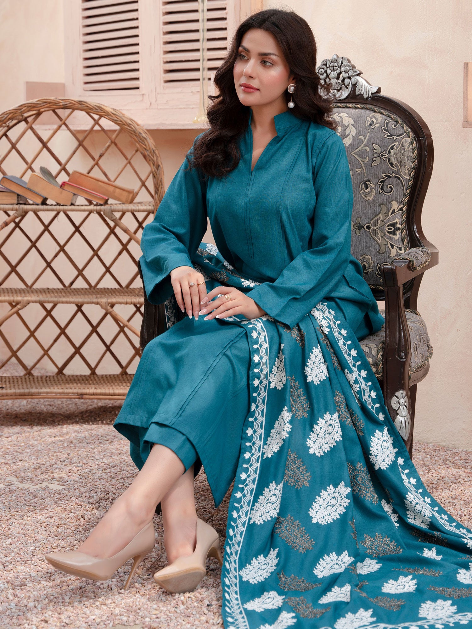 Raniya.H "Noor Bano" Winter Dhanak Suit with Shawl - Teal