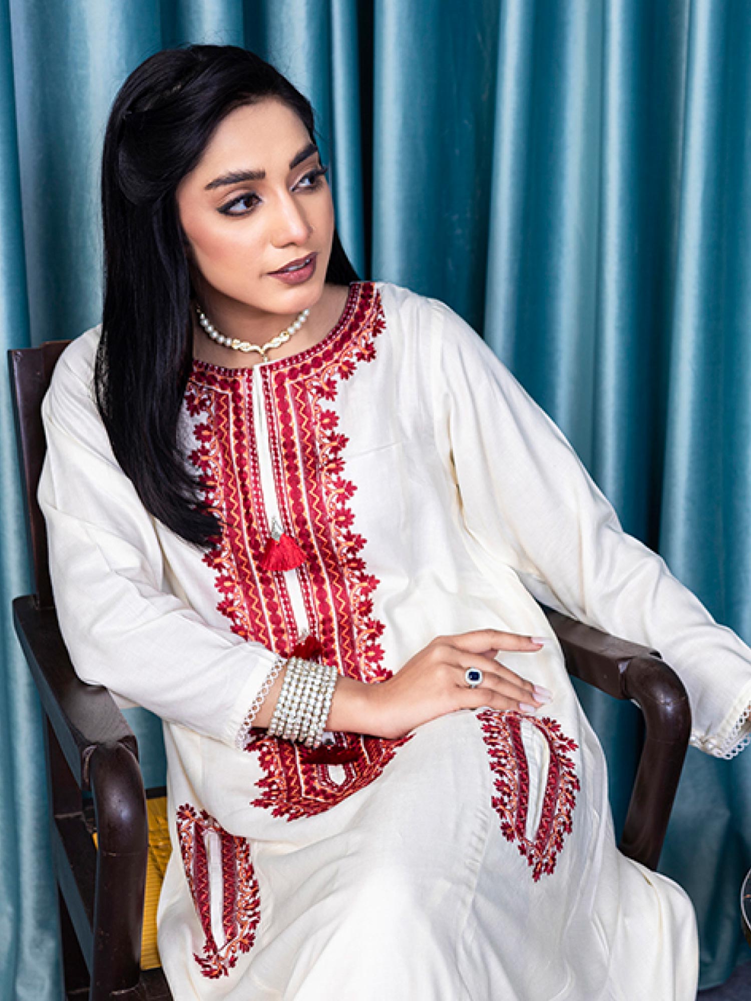 Rangz Embroidered Linen 2-Piece Pockets Suit - White (D01)