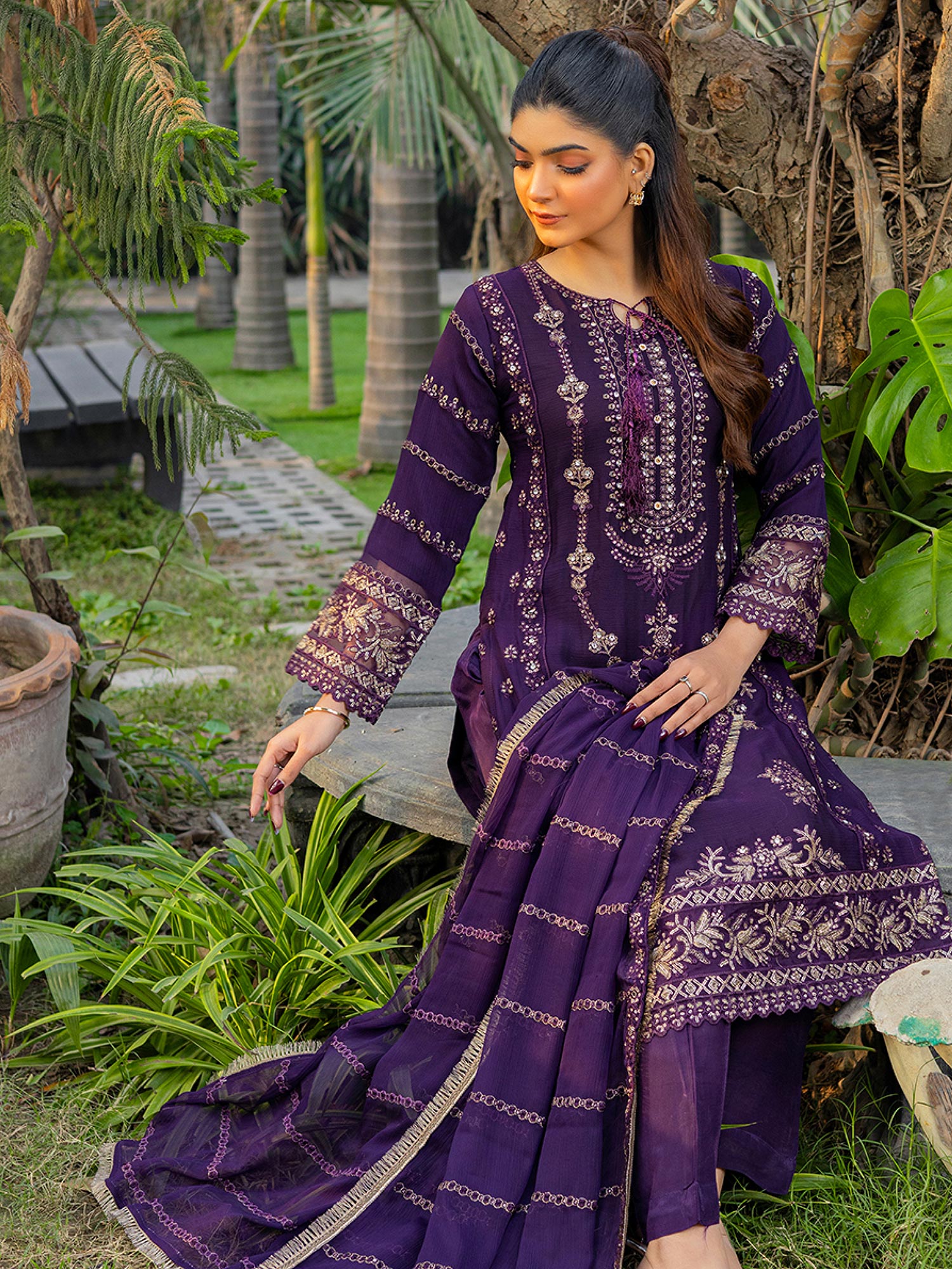 Luxury Embroidered Chiffon Suit - Purple