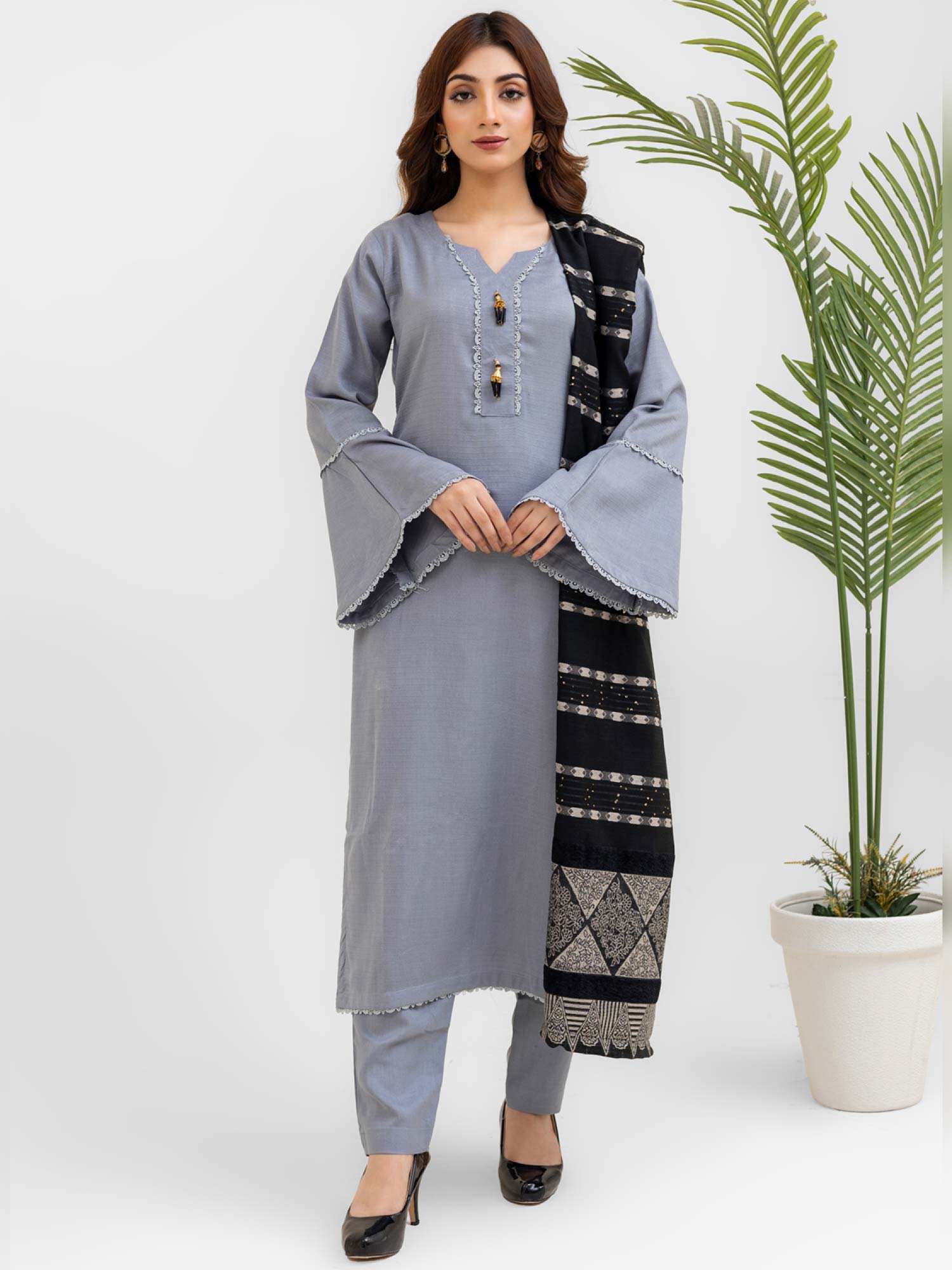 Rangz Grey Winter Dhanak Suit with Kashmiri Wool Shawl